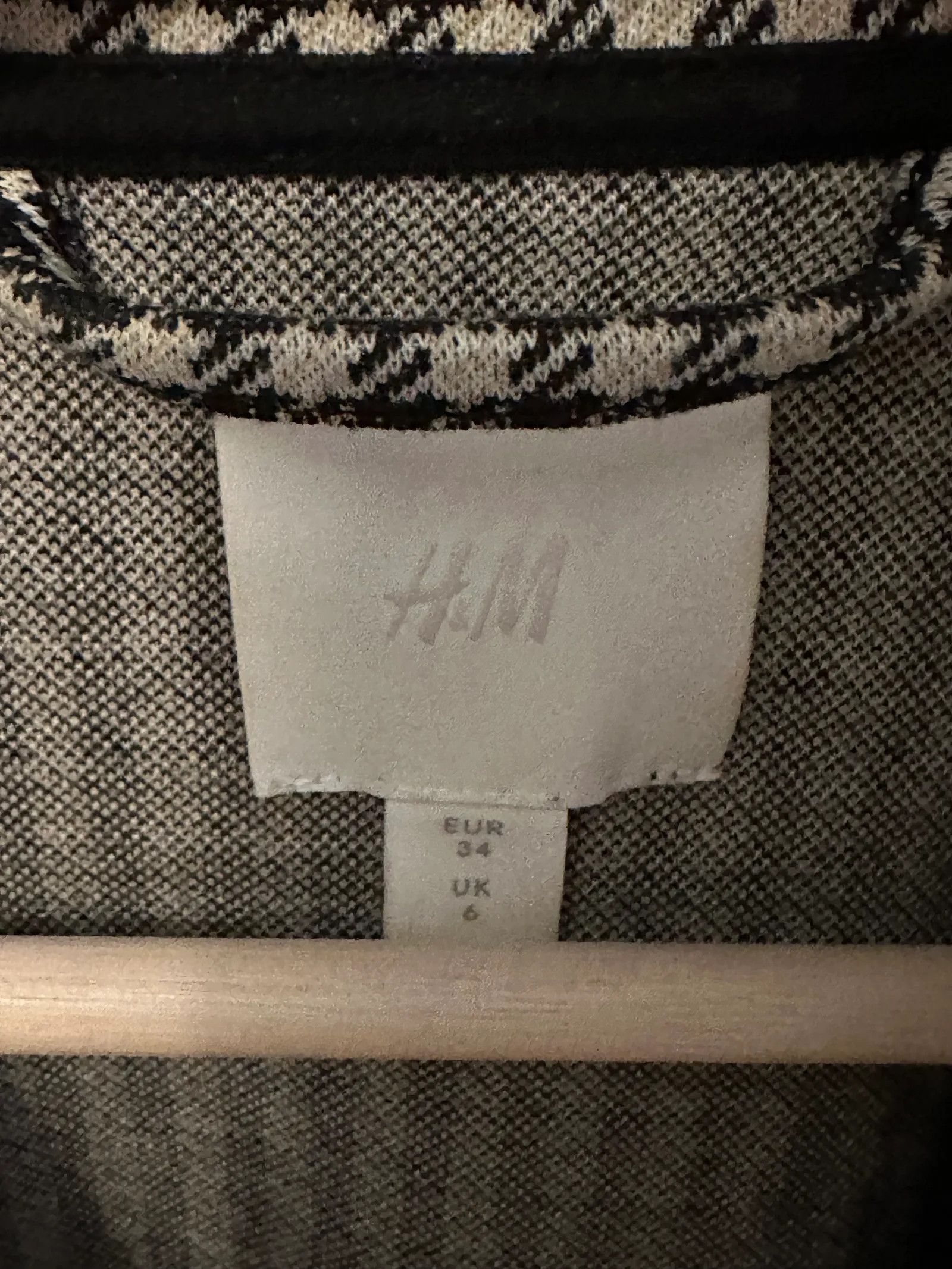 H&M H&M Blazer Size XS / US 0-2 / IT 36-38 - 2 Thumbnail