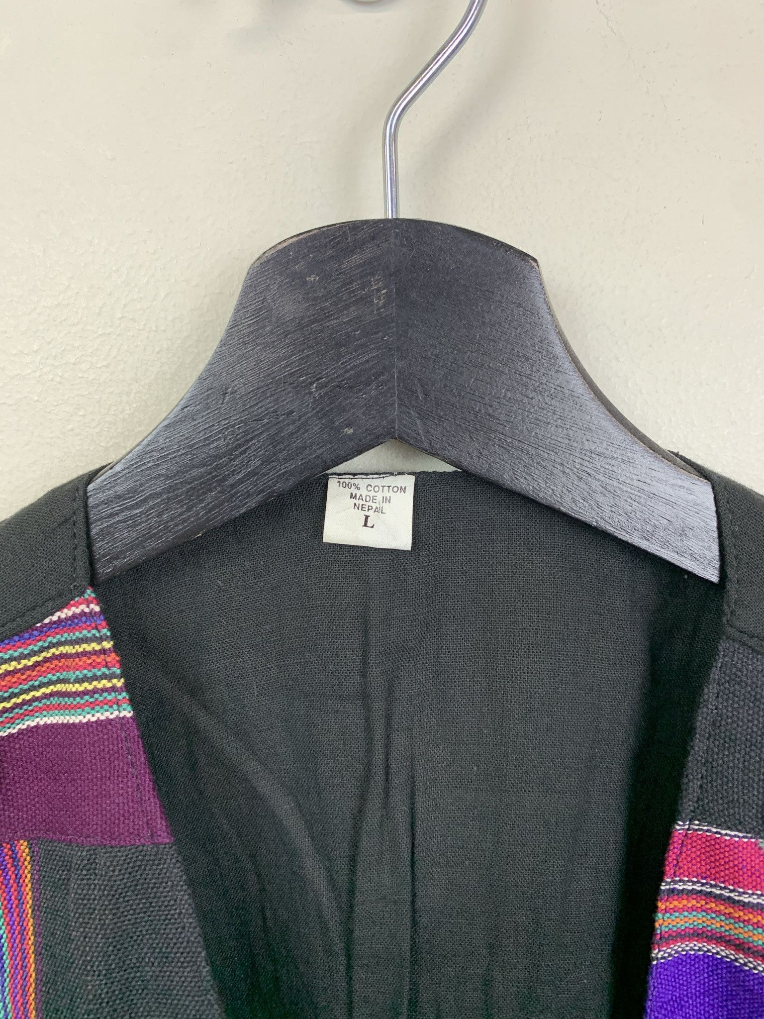 Vintage Vintage 1980s Nepalese Purple Hand Made Patchwork Linen Vest Size L Size US L / EU 52-54 / 3 - 2 Thumbnail