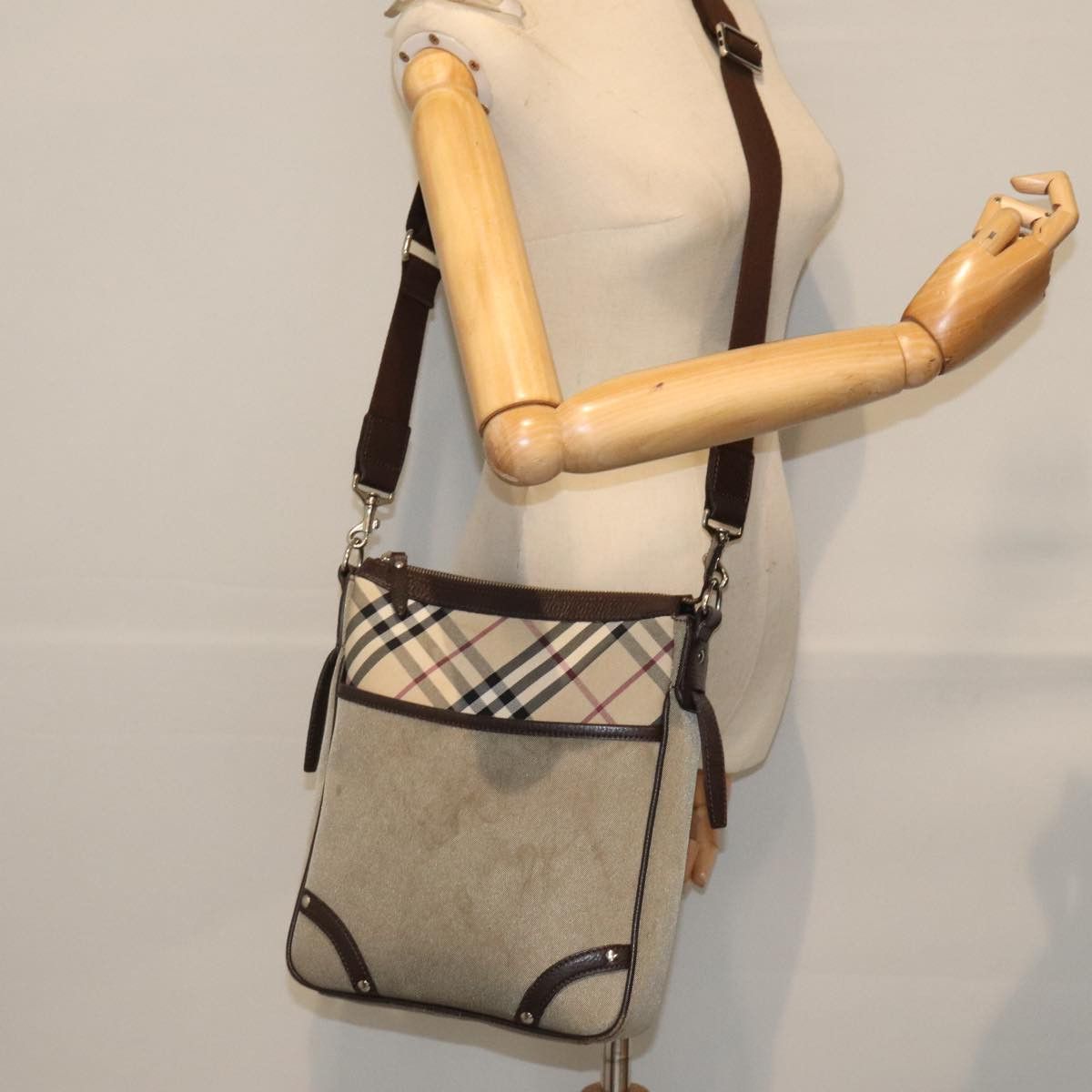 Burberry Nova Check Grey Synthetic Shoulder Bag (Pre-Owned) Size ONE SIZE - 14 Thumbnail