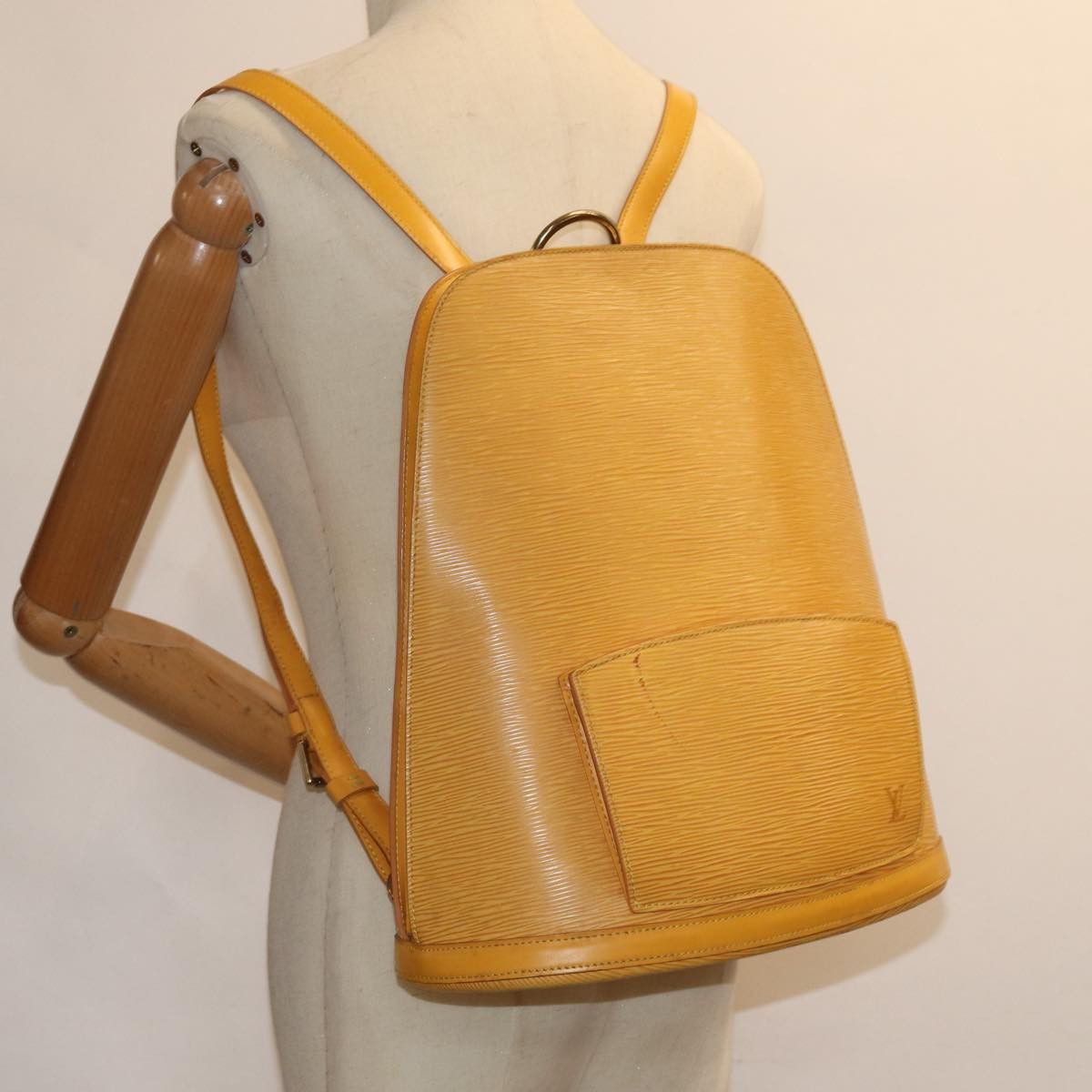 Louis Vuitton Gobelins Yellow Leather Backpack Bag (Pre-Owned) Size ONE SIZE - 19 Thumbnail
