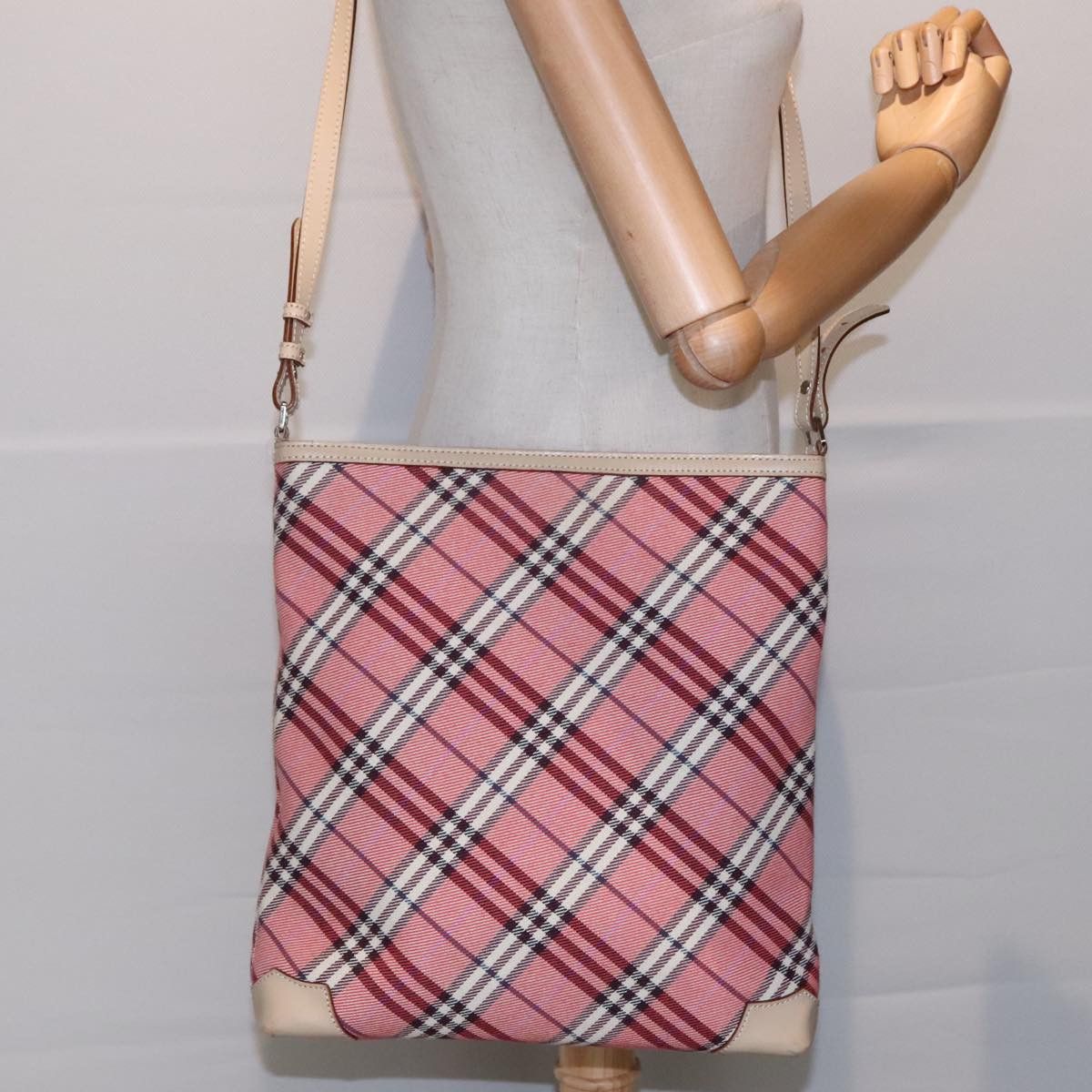 Burberry Blue Label Multicolour Canvas Shoulder Bag (Pre-Owned) Size ONE SIZE - 15 Thumbnail