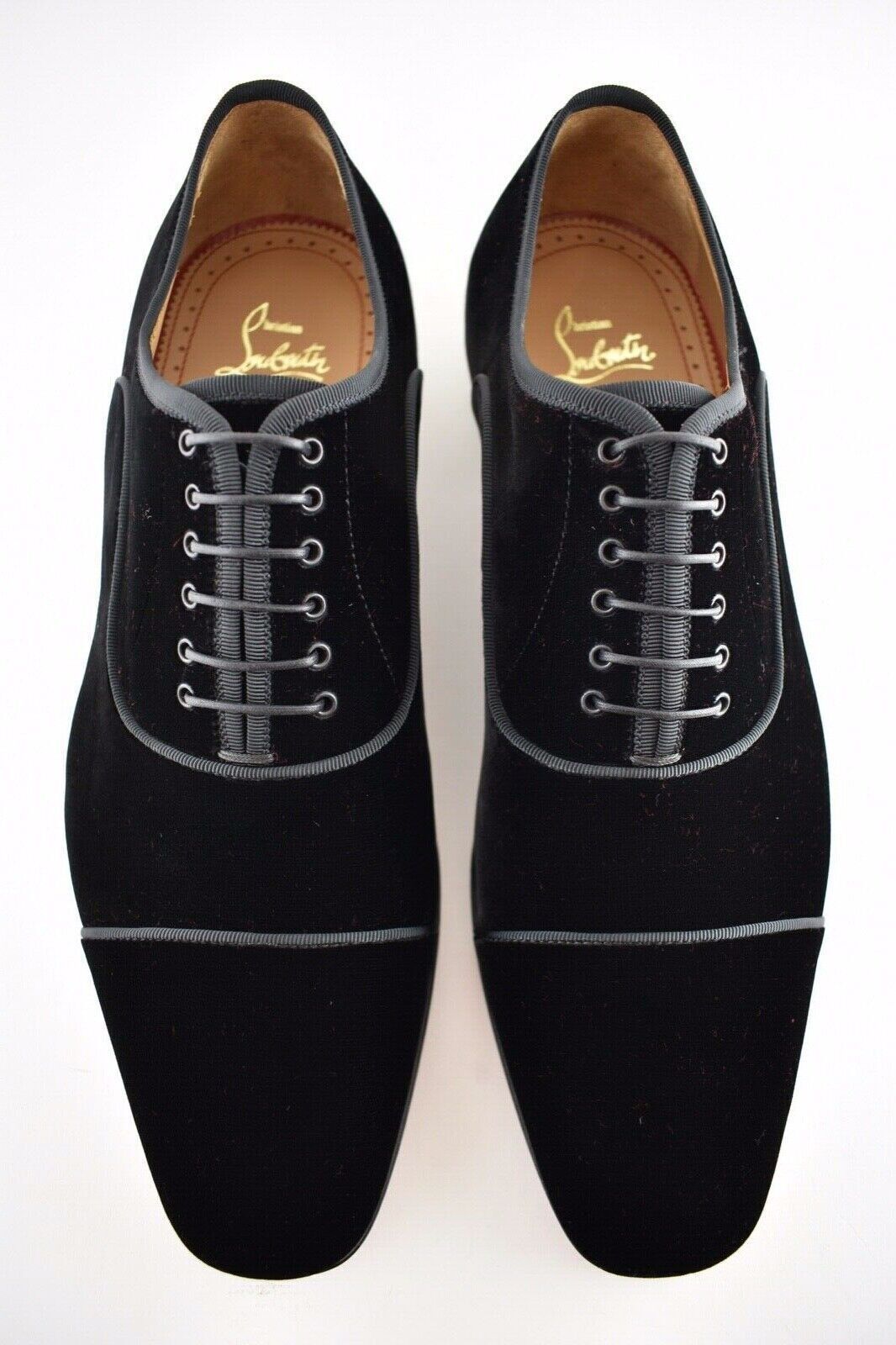 Greggo Flat Velours