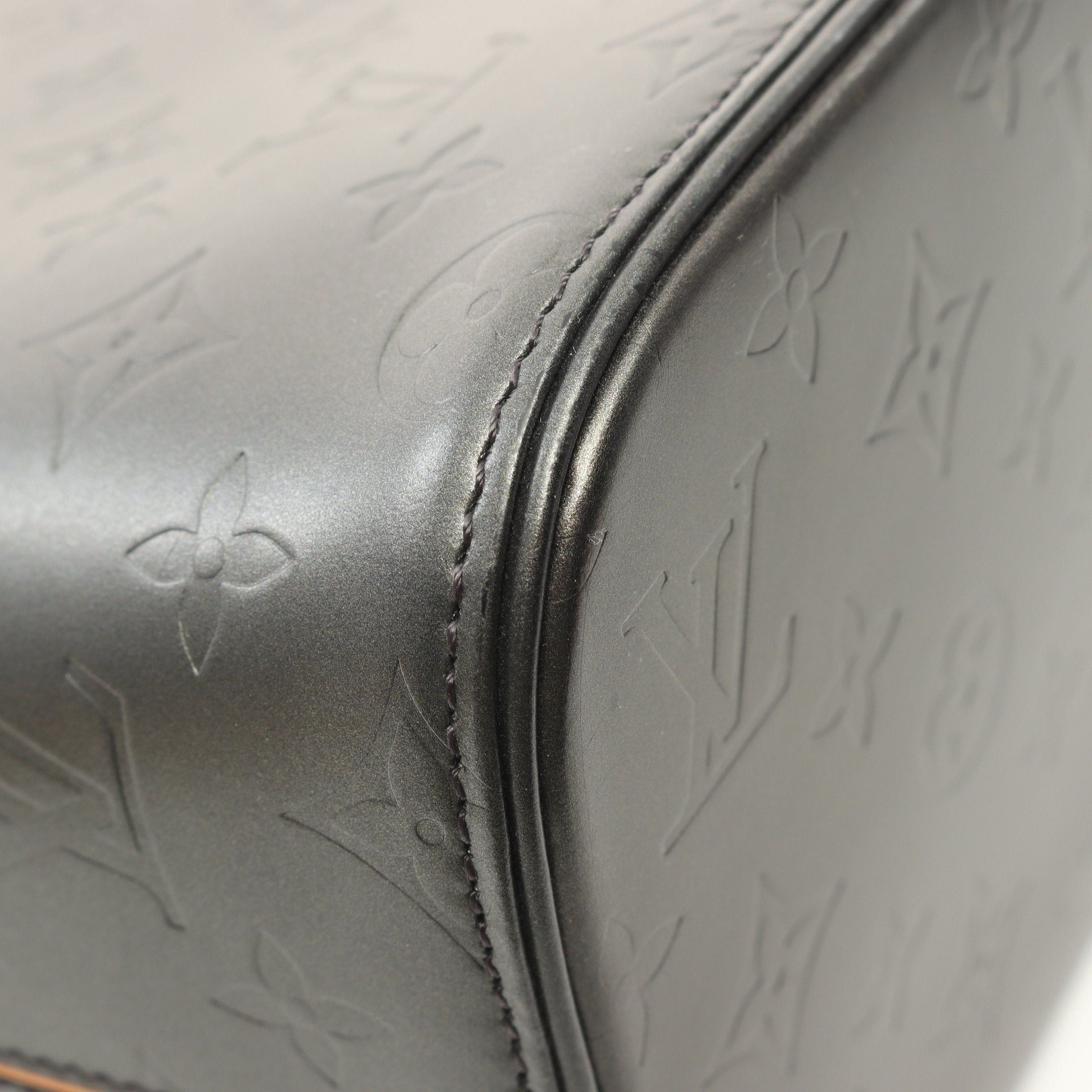 Louis Vuitton Louis Vuitton Stockton Monogram Mat Noir Handbag Leather Black Size ONE SIZE - 6 Thumbnail