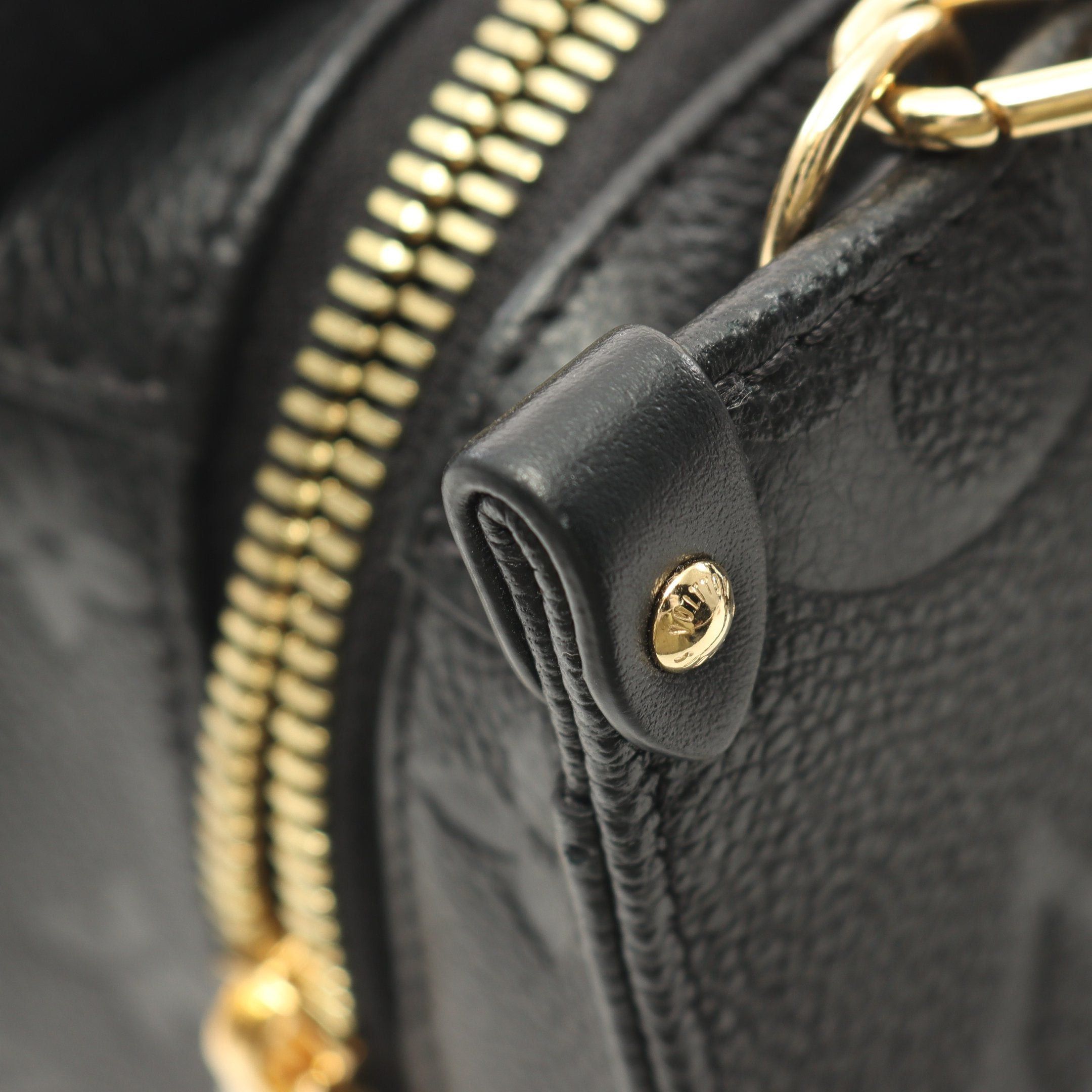 Louis Vuitton Louis Vuitton On The Go Ew Monogram Empreinte Noir Handbag Leather Black Size ONE SIZE - 6 Thumbnail