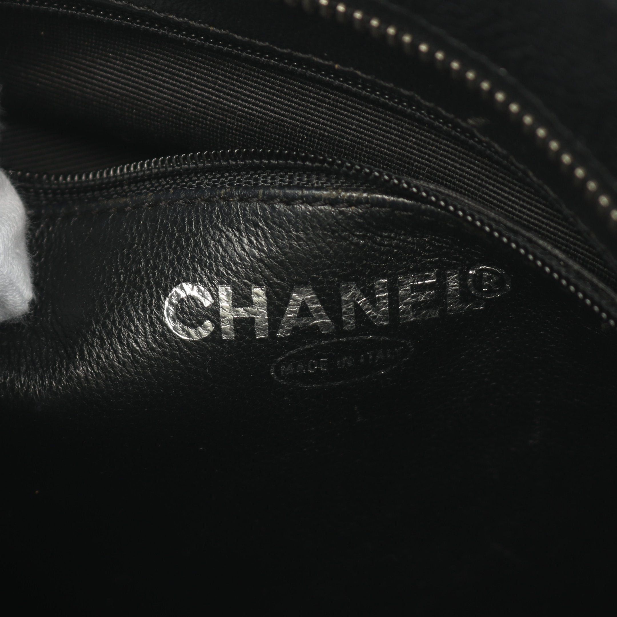 Chanel Chanel Reissue Tote Handbag Bag Caviar Skin Black Silver Hardware Size ONE SIZE - 4 Thumbnail