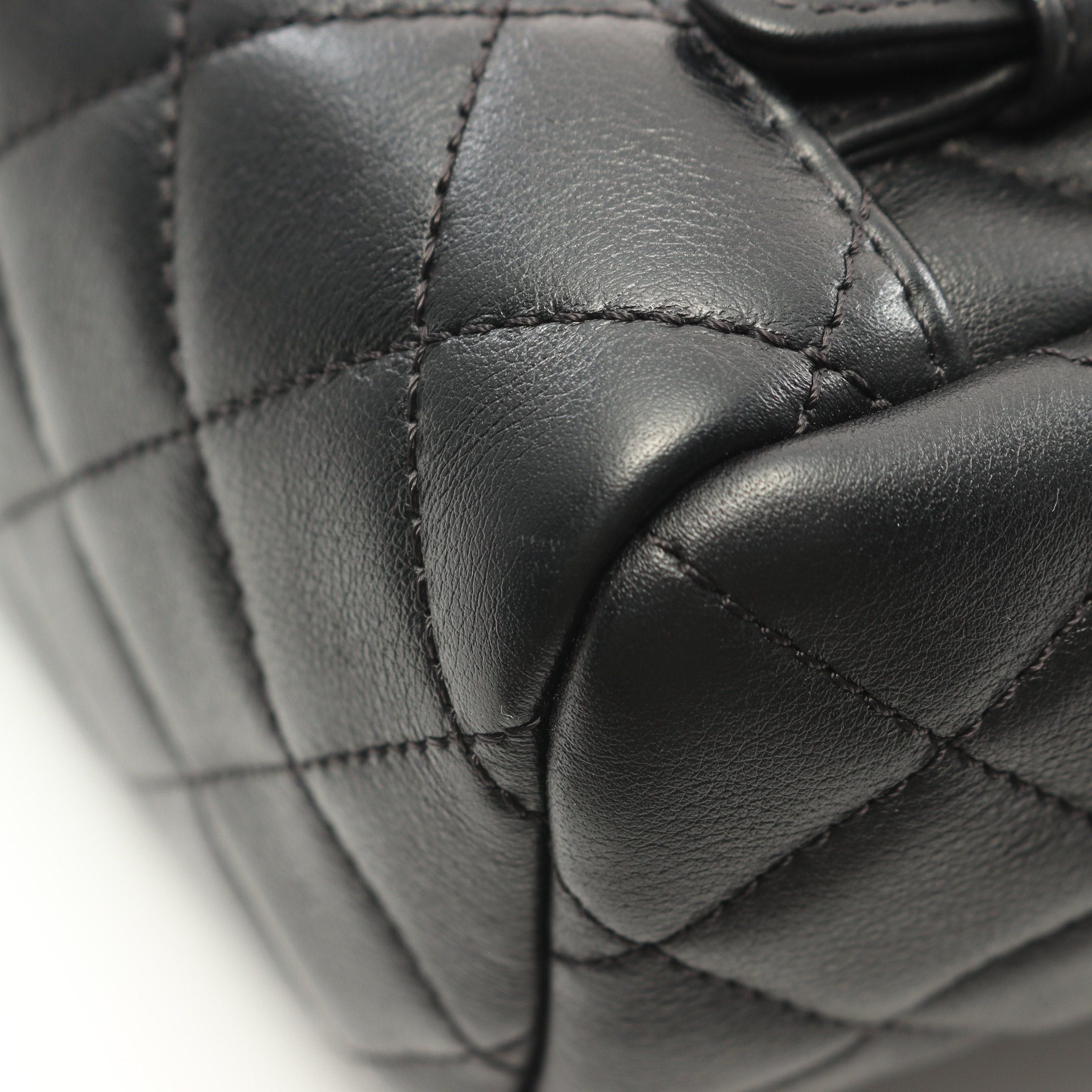 Chanel Chanel Matelasse Backpack Rucksack Lambskin Black Gold Hardware Size ONE SIZE - 8 Thumbnail