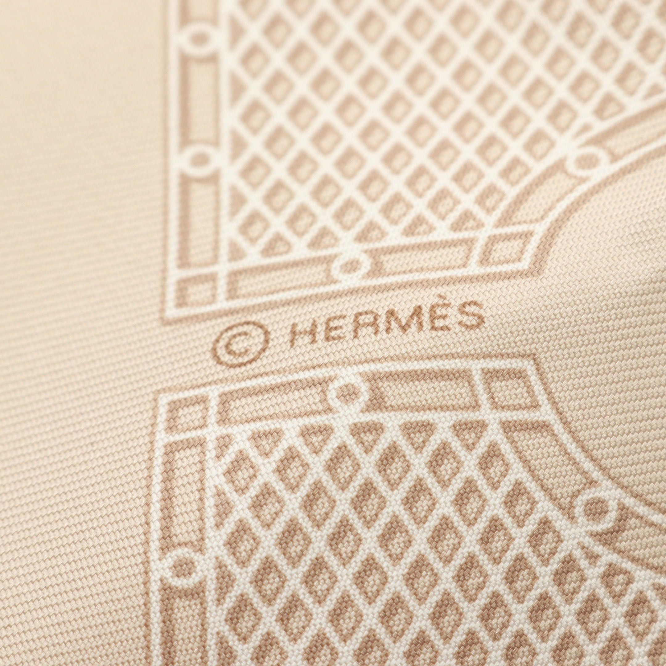 Hermes Hermes Petit Carres 45 Gavroche Serie Scarf Silk Beige Multicolor Size ONE SIZE - 2 Thumbnail