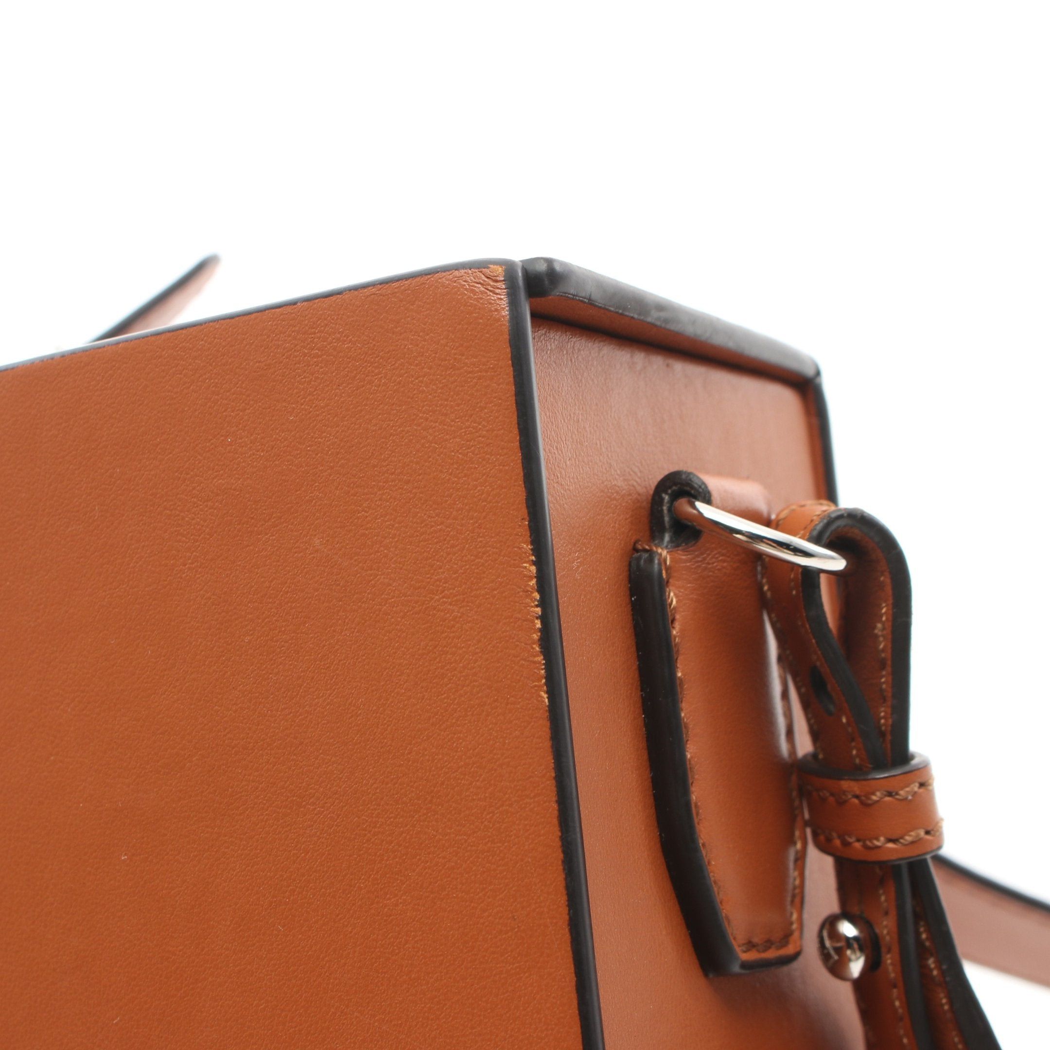 Fendi Fendi Box Shoulder Bag Leather Light Brown Size ONE SIZE - 9 Thumbnail