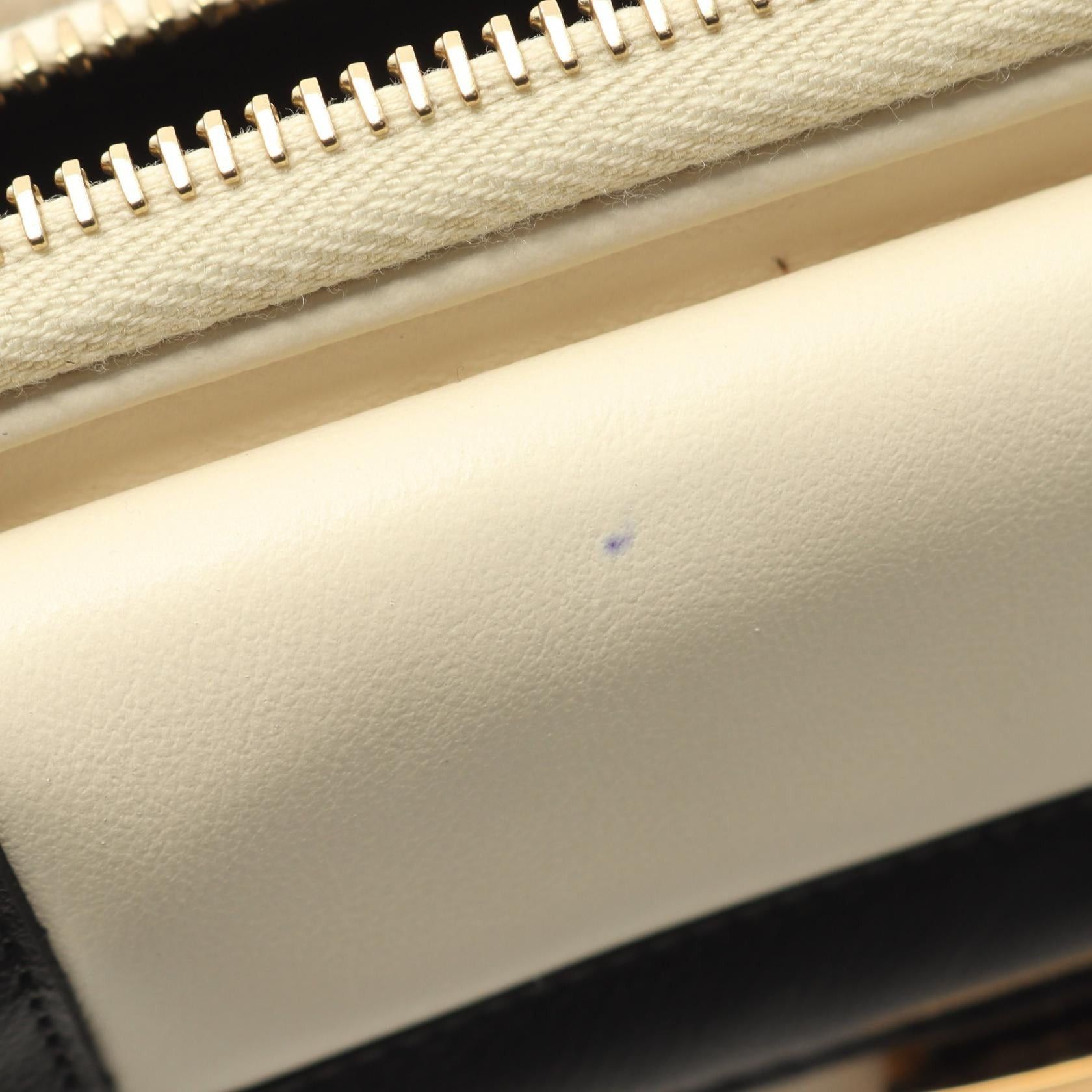 Fendi Fendi Easy Baguette Chain Shoulder Bag Leather Off White Black Size ONE SIZE - 5 Thumbnail