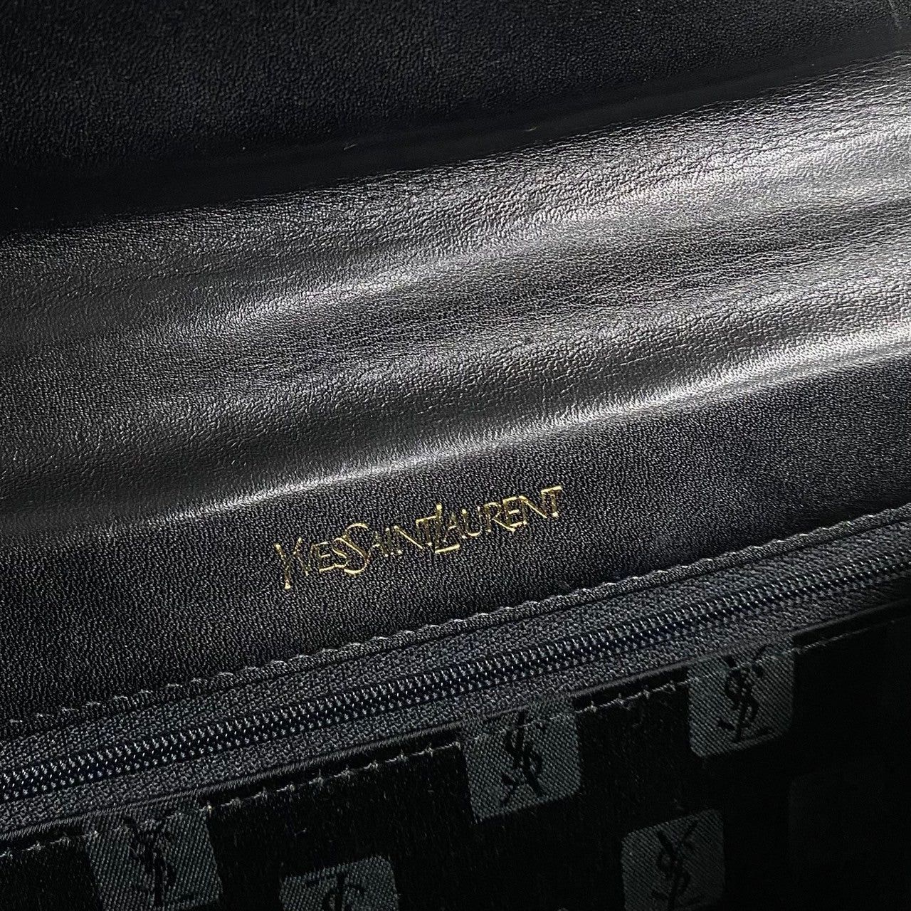 Yves Saint Laurent Yves Saint Laurent Handbag Black Leather Size ONE SIZE - 3 Thumbnail