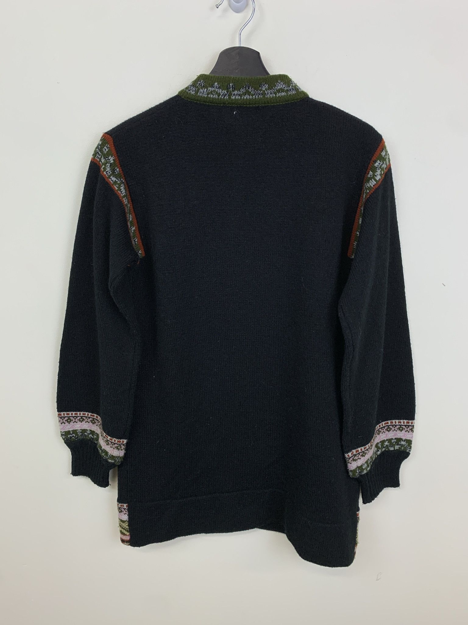Vintage Vintage 1980s Donna Karen 100% Acrylic Knti Cardigan Size S Size US S / EU 44-46 / 1 - 3 Thumbnail