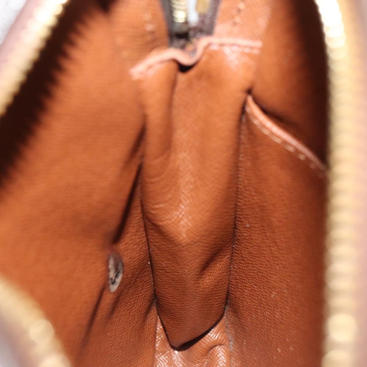 Louis Vuitton Danube Brown Canvas Shoulder Bag (Pre-Owned) Size ONE SIZE - 18 Thumbnail