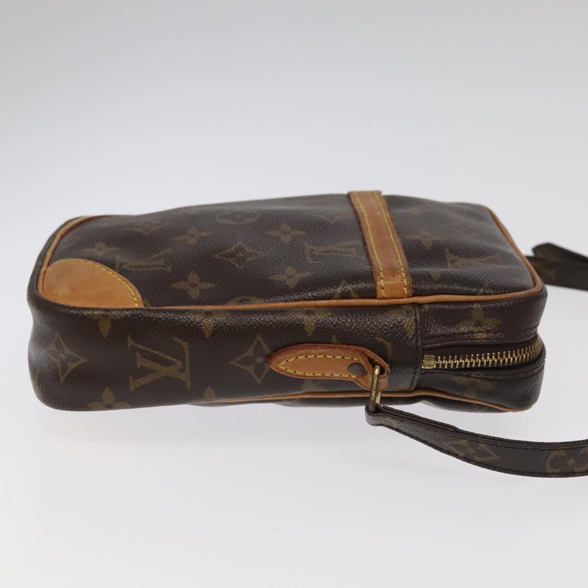 Louis Vuitton Danube Brown Canvas Shoulder Bag (Pre-Owned) Size ONE SIZE - 4 Thumbnail