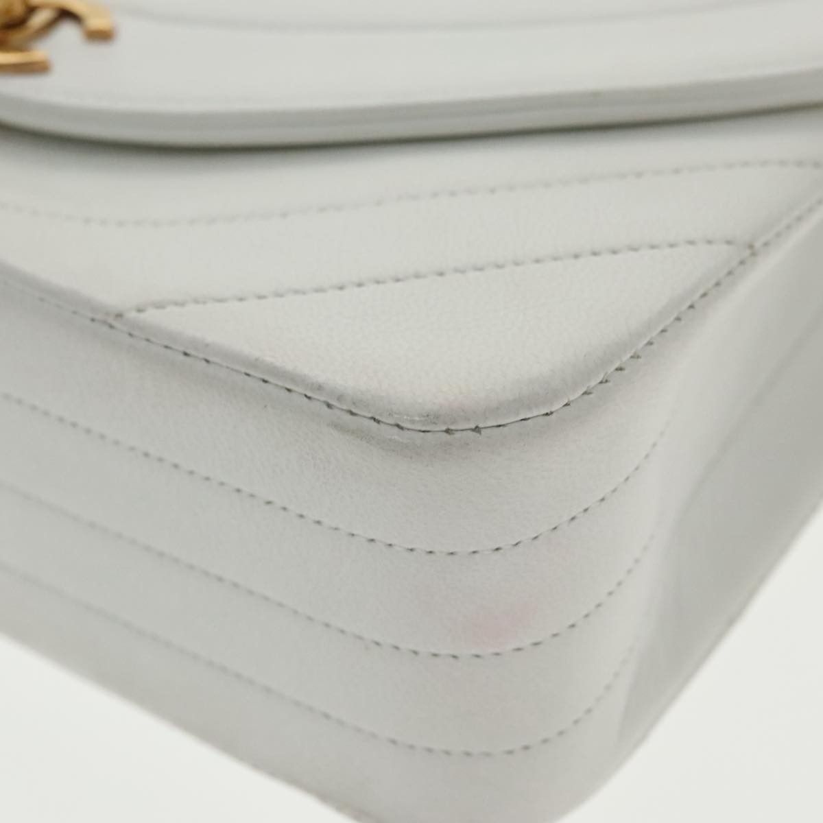 Chanel Demi Lune White Leather Shoulder Bag (Pre-Owned) Size ONE SIZE - 10 Thumbnail