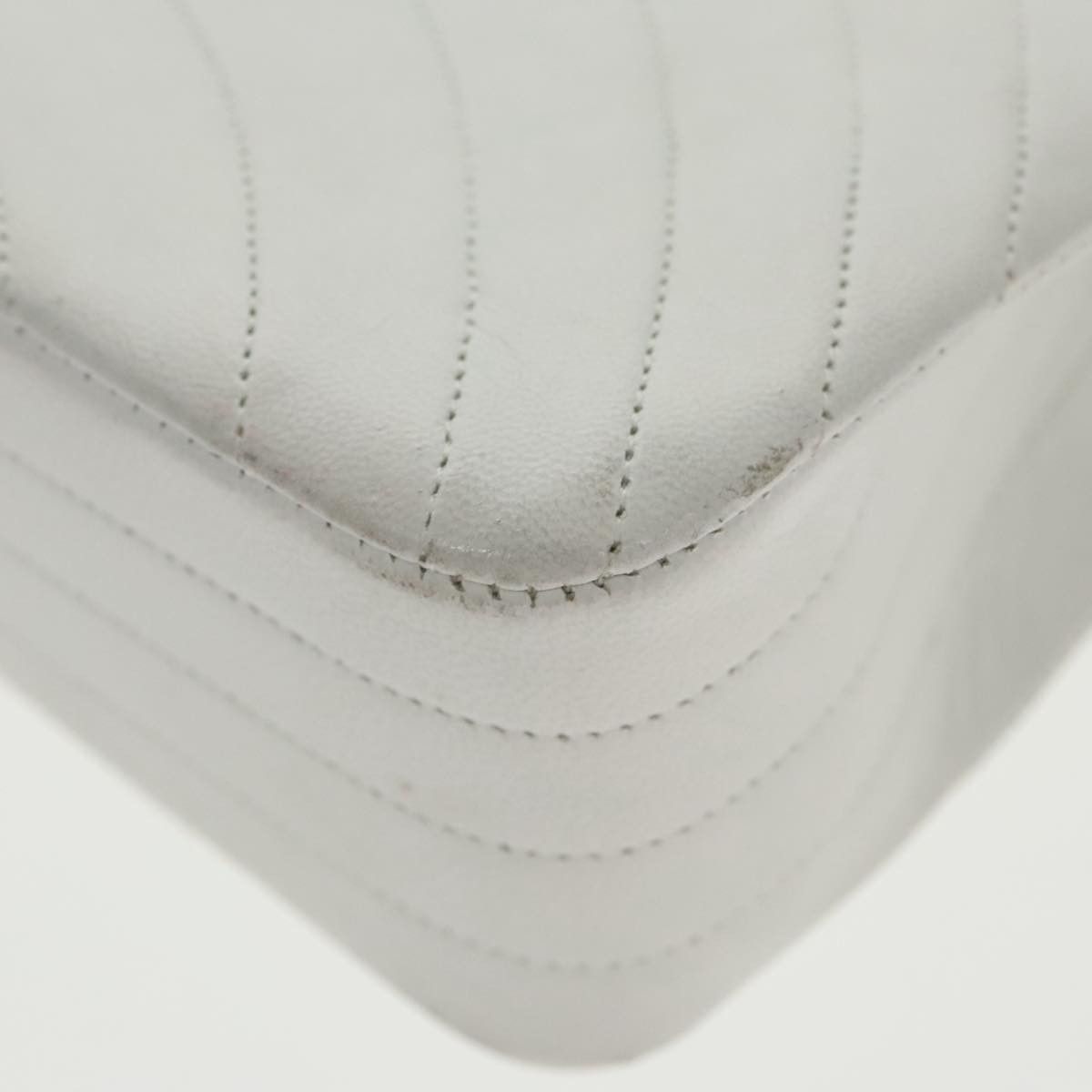 Chanel Demi Lune White Leather Shoulder Bag (Pre-Owned) Size ONE SIZE - 7 Thumbnail