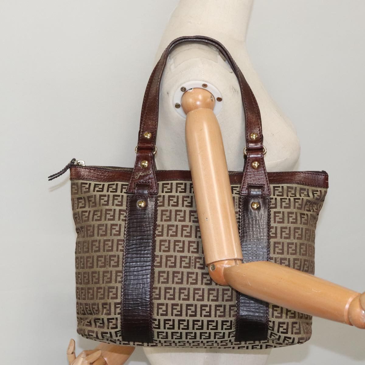 Fendi Zucchino Beige Canvas Tote Bag (Pre-Owned) Size ONE SIZE - 11 Thumbnail