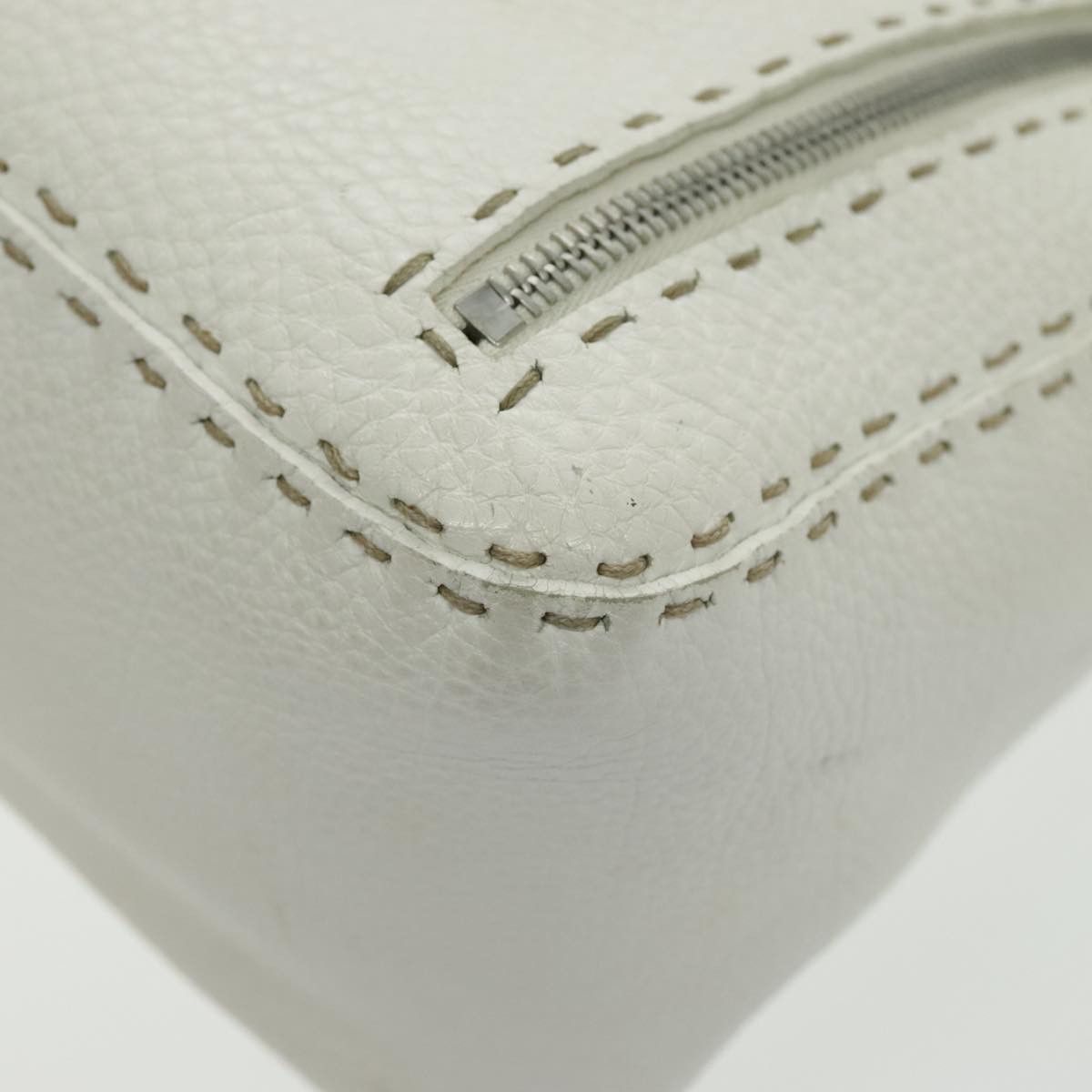 Fendi Selleria White Leather Handbag (Pre-Owned) Size ONE SIZE - 14 Thumbnail