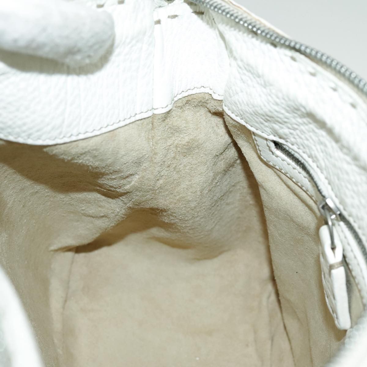 Fendi Selleria White Leather Handbag (Pre-Owned) Size ONE SIZE - 20 Thumbnail