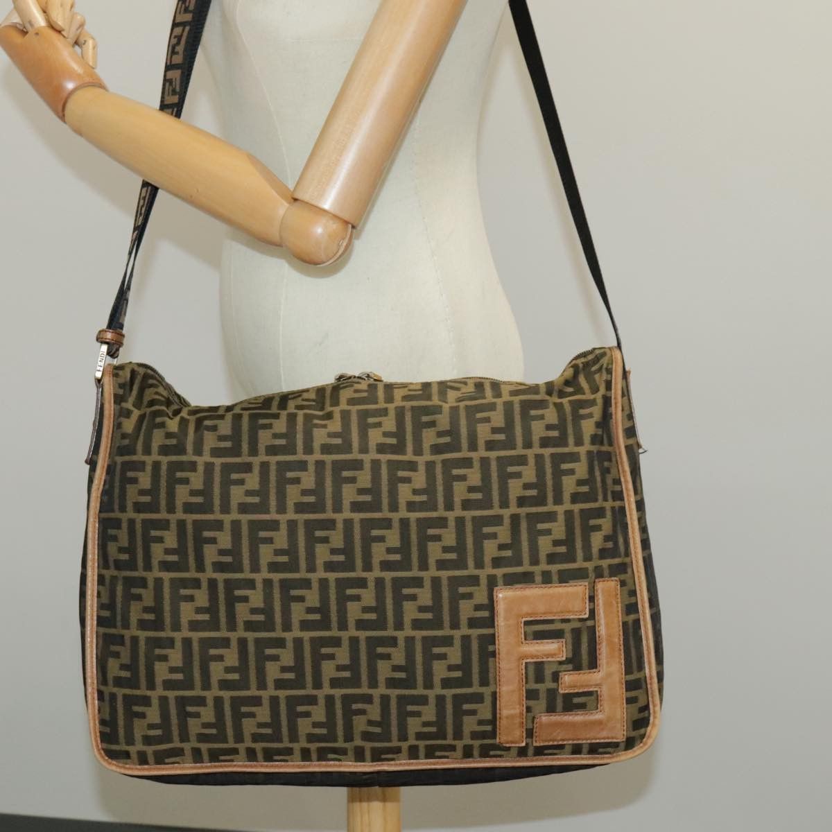 Fendi Zucca Brown Canvas Shoulder Bag (Pre-Owned) Size ONE SIZE - 11 Thumbnail