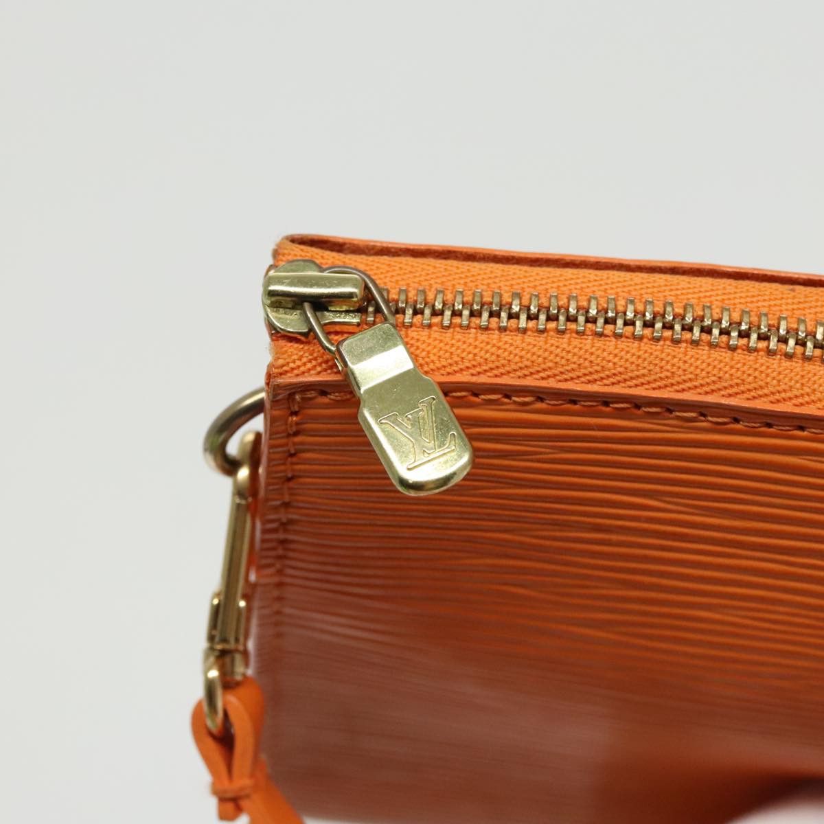 Louis Vuitton Pochette Accessoire Orange Leather Clutch Bag (Pre-Owned) Size ONE SIZE - 8 Thumbnail