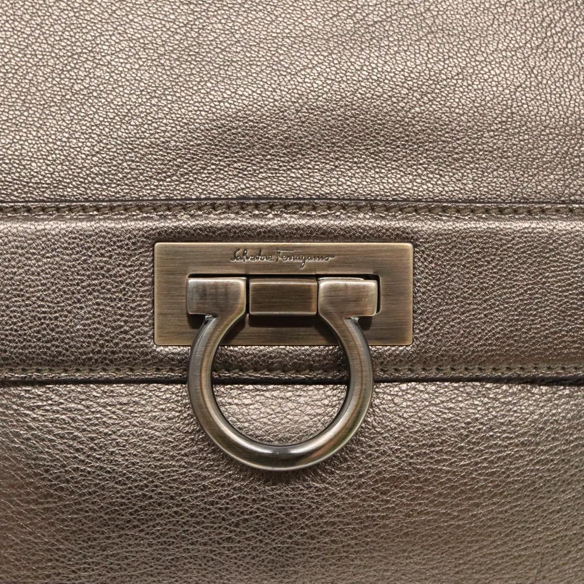 Salvatore Ferragamo Gancini Gold Leather Handbag (Pre-Owned) Size ONE SIZE - 14 Thumbnail