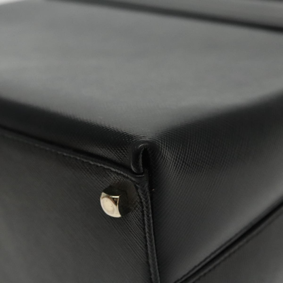 Salvatore Ferragamo Gancini Black Leather Handbag (Pre-Owned) Size ONE SIZE - 9 Thumbnail