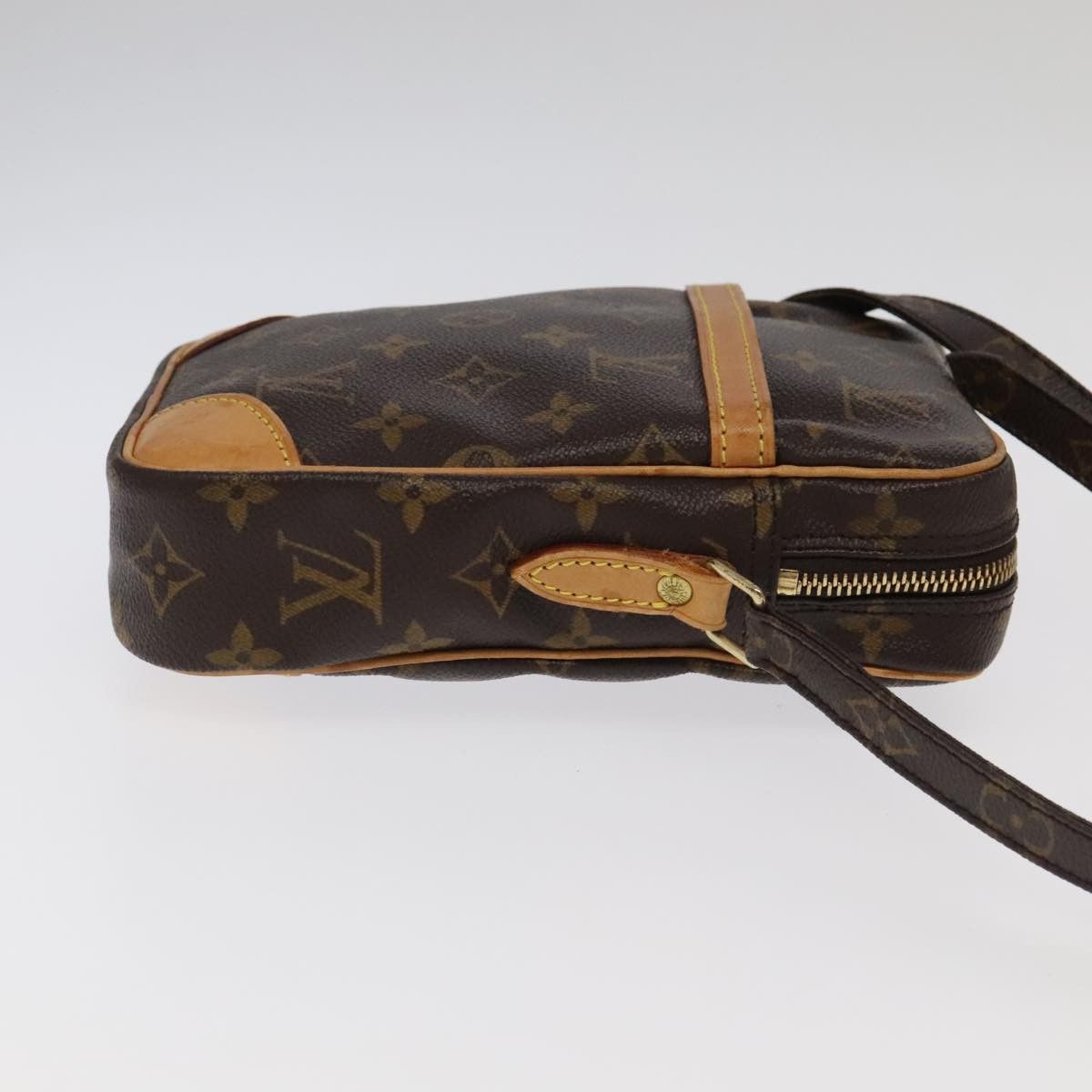 Louis Vuitton Danube Brown Canvas Shoulder Bag (Pre-Owned) Size ONE SIZE - 3 Thumbnail