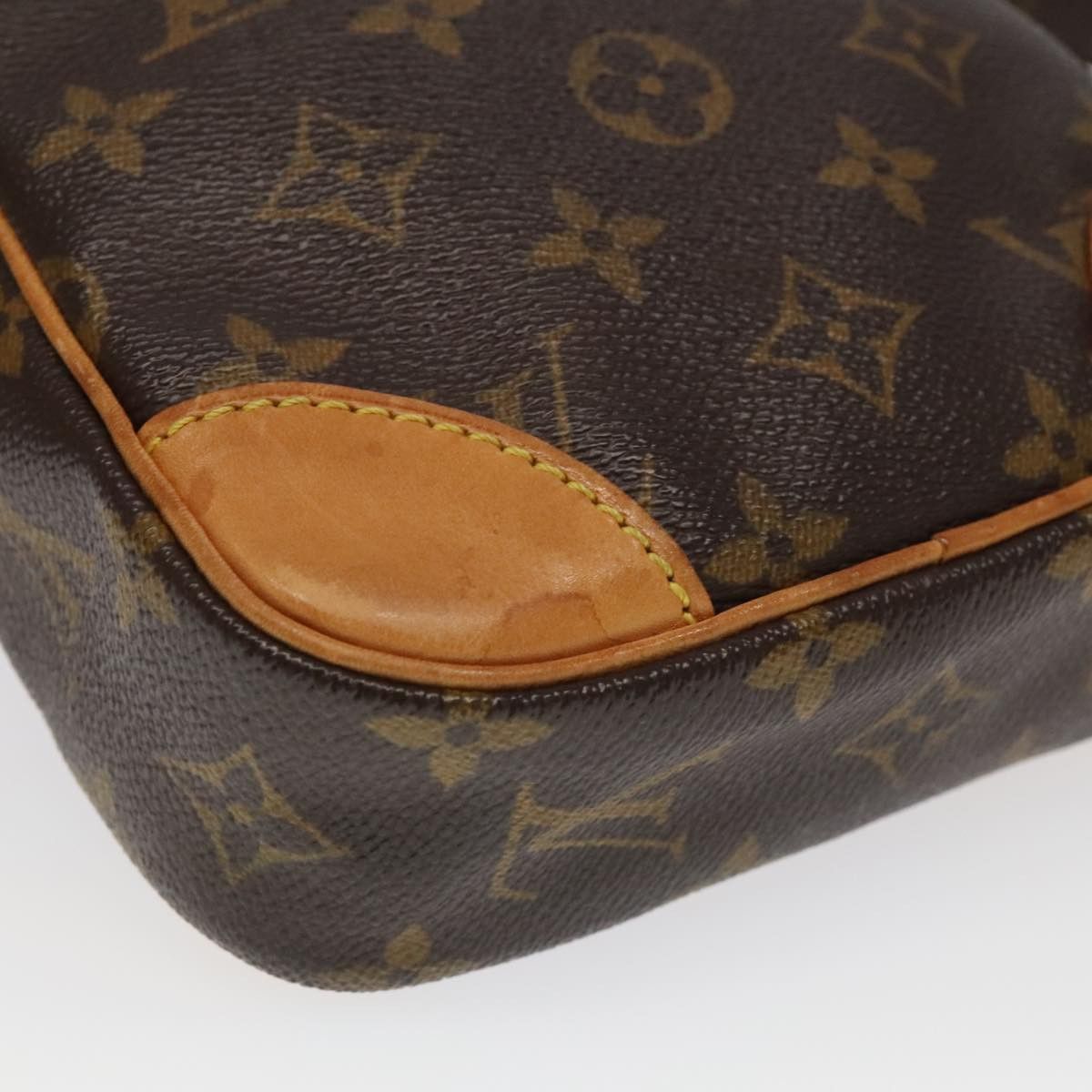 Louis Vuitton Danube Brown Canvas Shoulder Bag (Pre-Owned) Size ONE SIZE - 19 Thumbnail