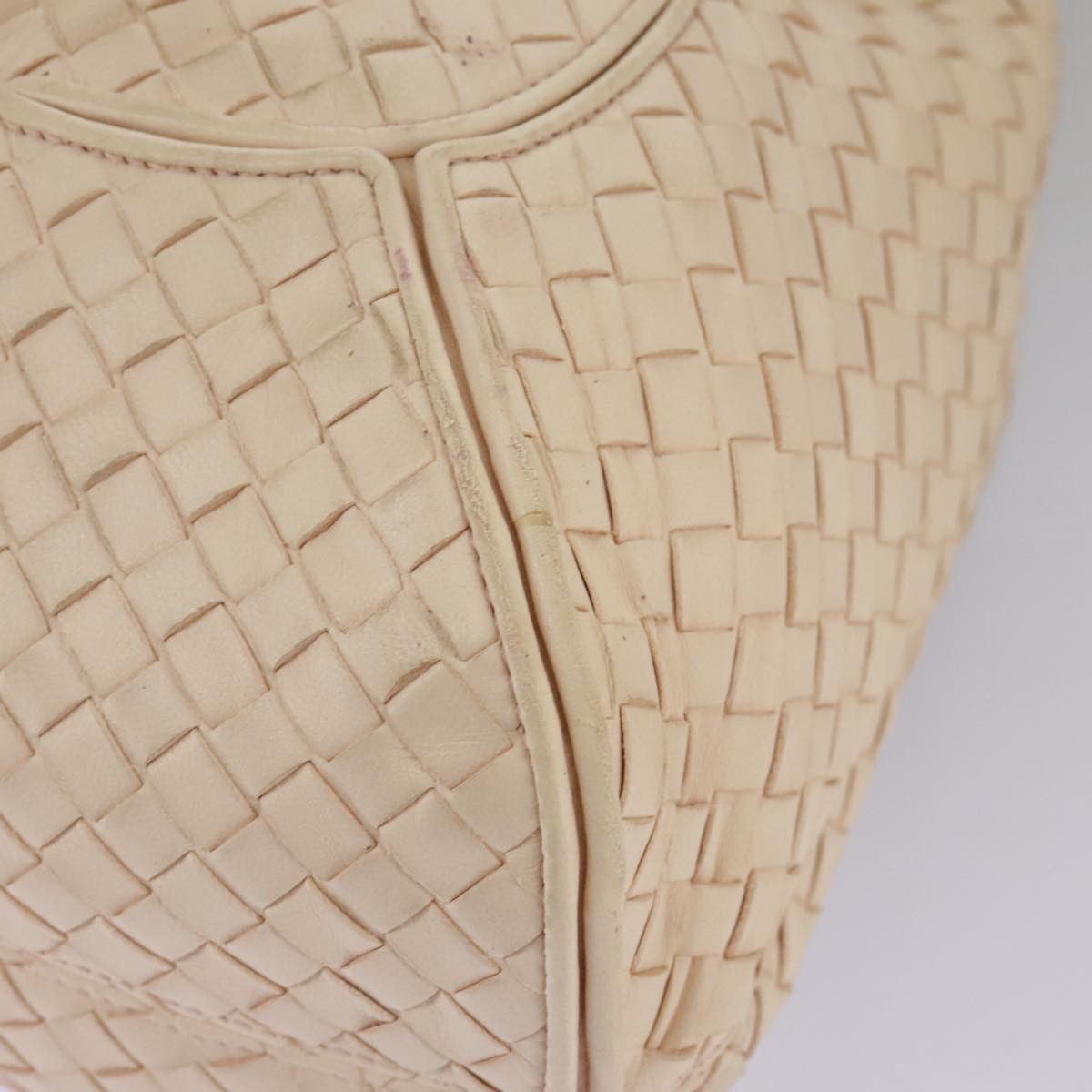 Bottega Veneta Intrecciato Pink Leather Shoulder Bag (Pre-Owned) Size ONE SIZE - 10 Thumbnail