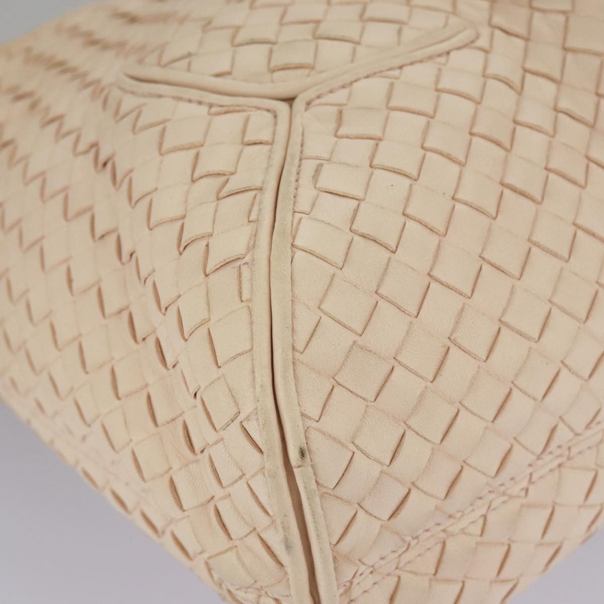 Bottega Veneta Intrecciato Pink Leather Shoulder Bag (Pre-Owned) Size ONE SIZE - 11 Thumbnail