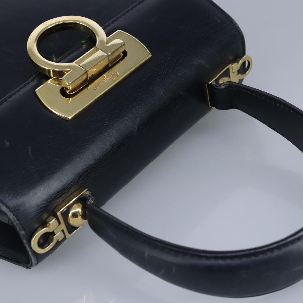 Salvatore Ferragamo Gancini Navy Leather Handbag (Pre-Owned) Size ONE SIZE - 6 Thumbnail