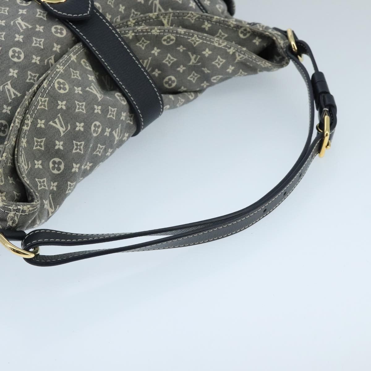 Louis Vuitton Romance Grey Canvas Shoulder Bag (Pre-Owned) Size ONE SIZE - 7 Thumbnail