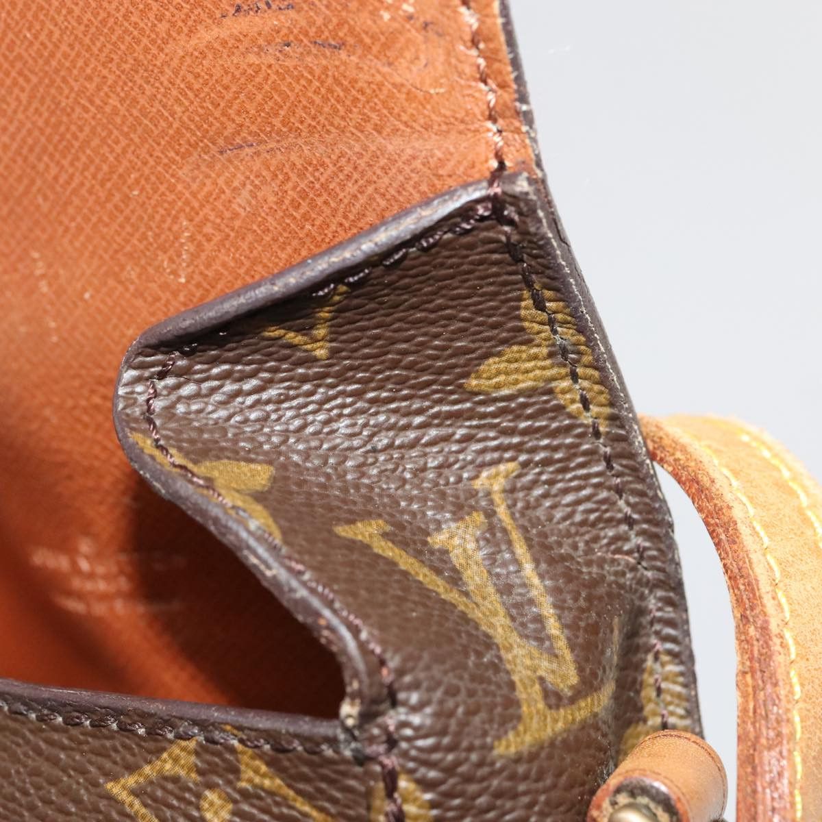 Louis Vuitton Saint Cloud Brown Canvas Shoulder Bag (Pre-Owned) Size ONE SIZE - 18 Thumbnail