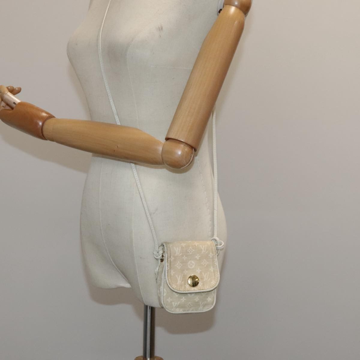 Louis Vuitton Mini Lin Beige Canvas Shoulder Bag (Pre-Owned) Size ONE SIZE - 15 Thumbnail
