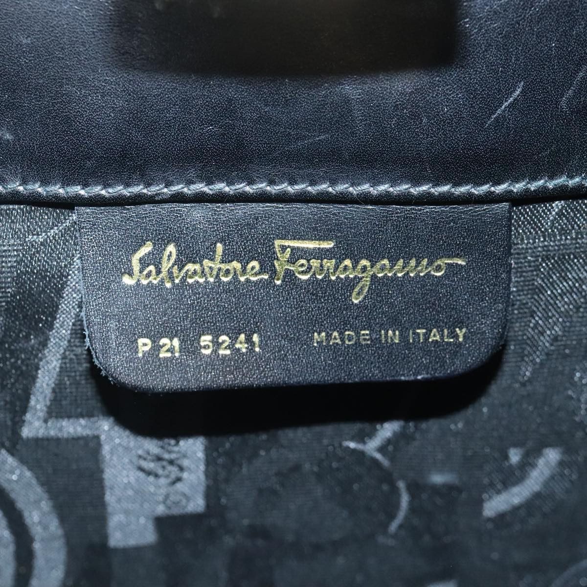 Salvatore Ferragamo Gancini Black Leather Handbag (Pre-Owned) Size ONE SIZE - 15 Thumbnail