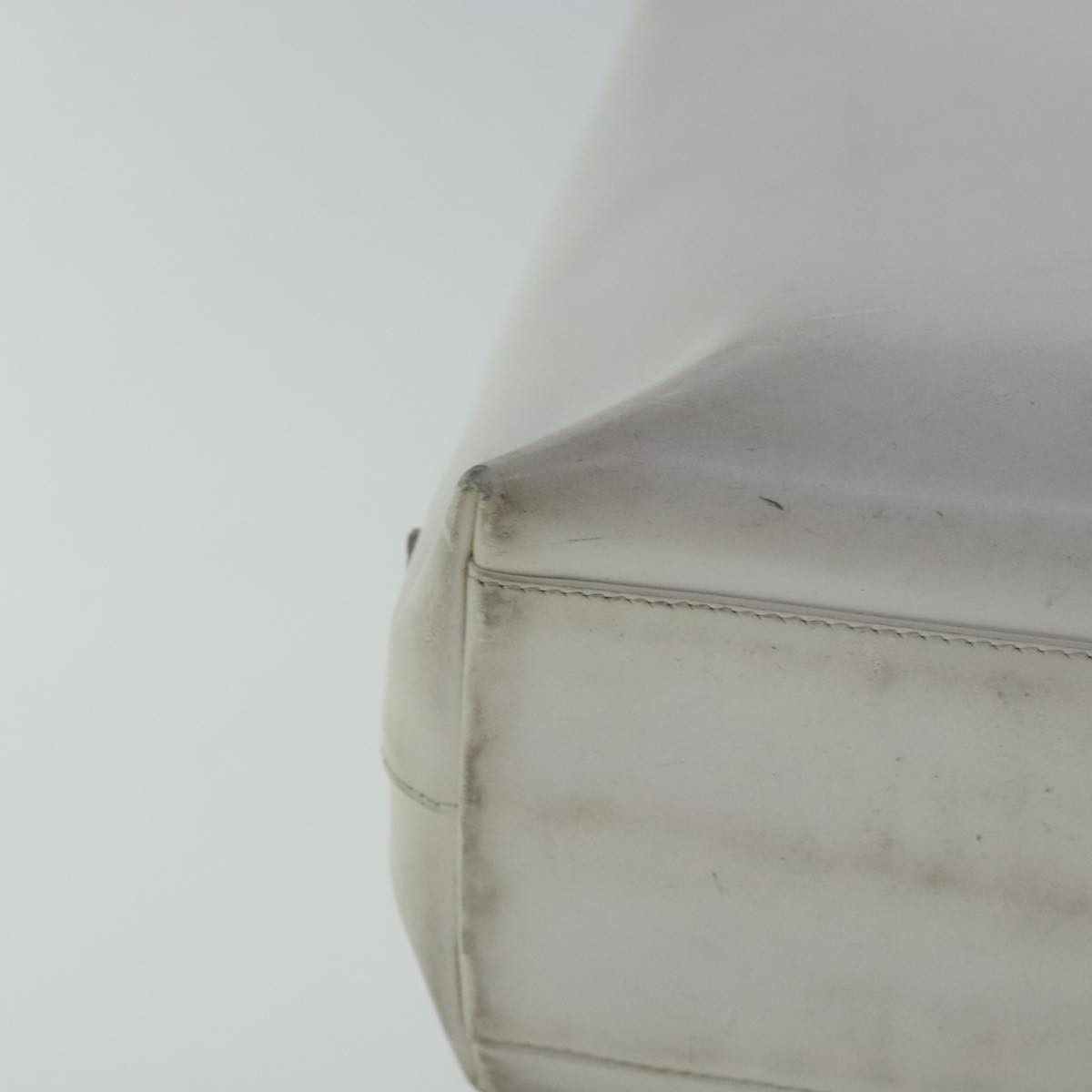 Prada White Synthetic Handbag (Pre-Owned) Size ONE SIZE - 6 Thumbnail