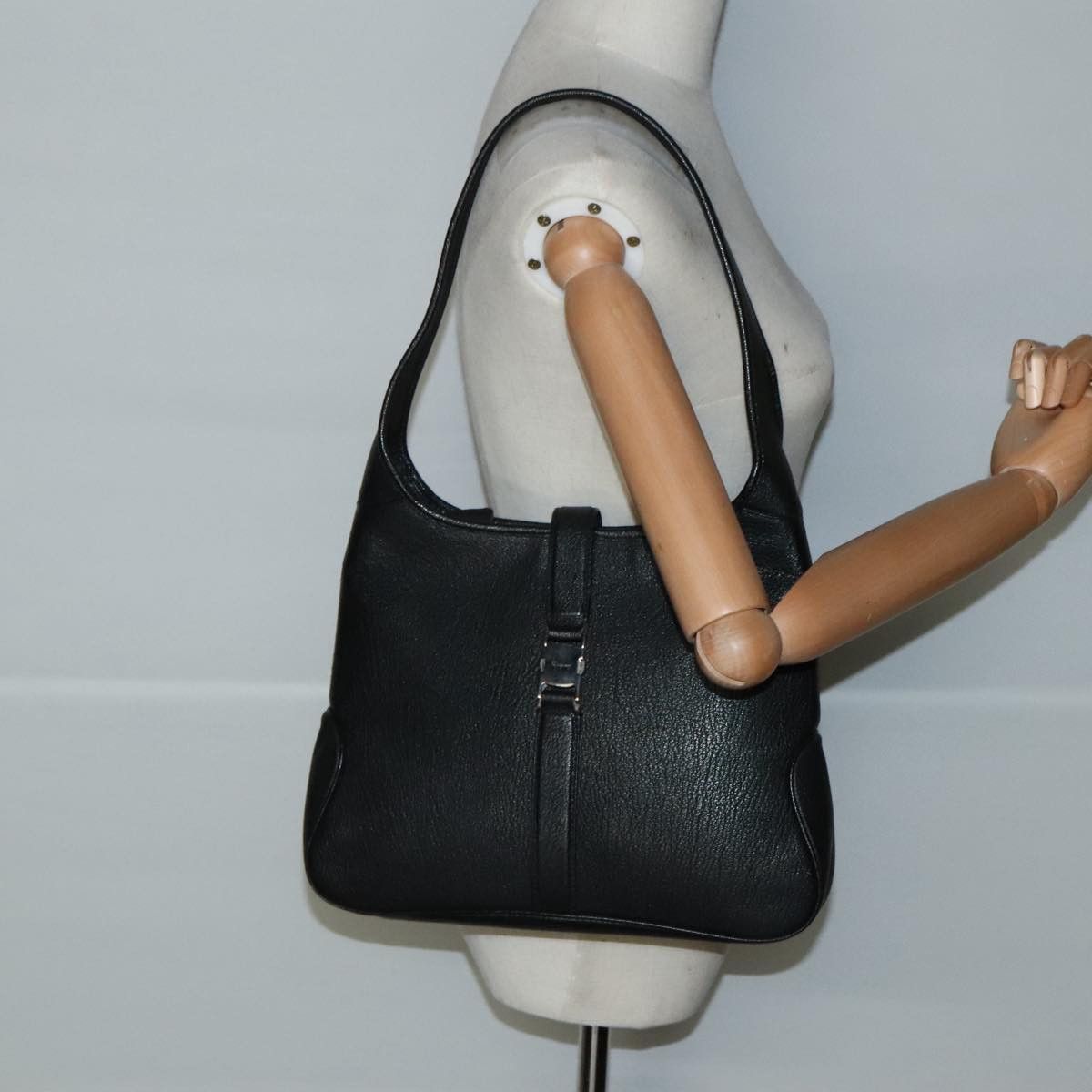 Salvatore Ferragamo Black Leather Shoulder Bag (Pre-Owned) Size ONE SIZE - 12 Thumbnail