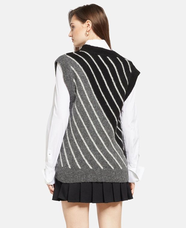 Stella McCartney Sleeveless pullover Size M / US 6-8 / IT 42-44 - 4 Thumbnail