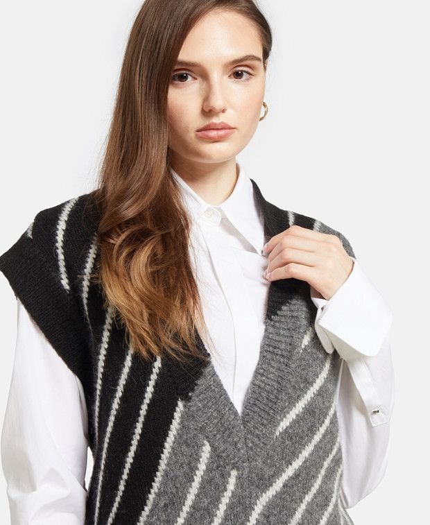 Stella McCartney Sleeveless pullover Size M / US 6-8 / IT 42-44 - 3 Thumbnail