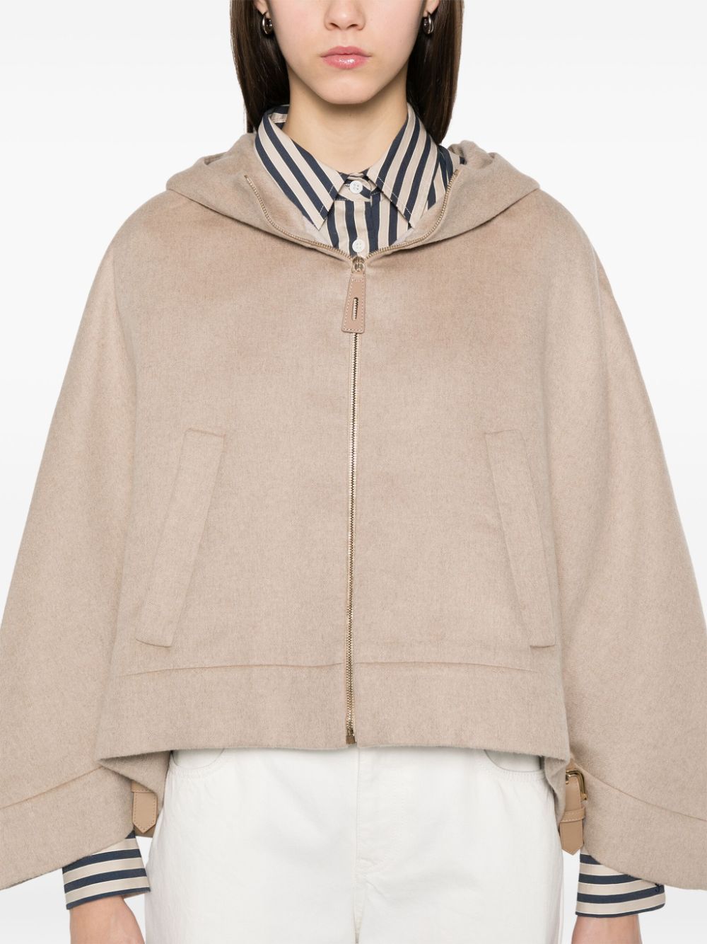 Max Mara WOOL HOODED CAPE Size M / US 6-8 / IT 42-44 - 3 Thumbnail
