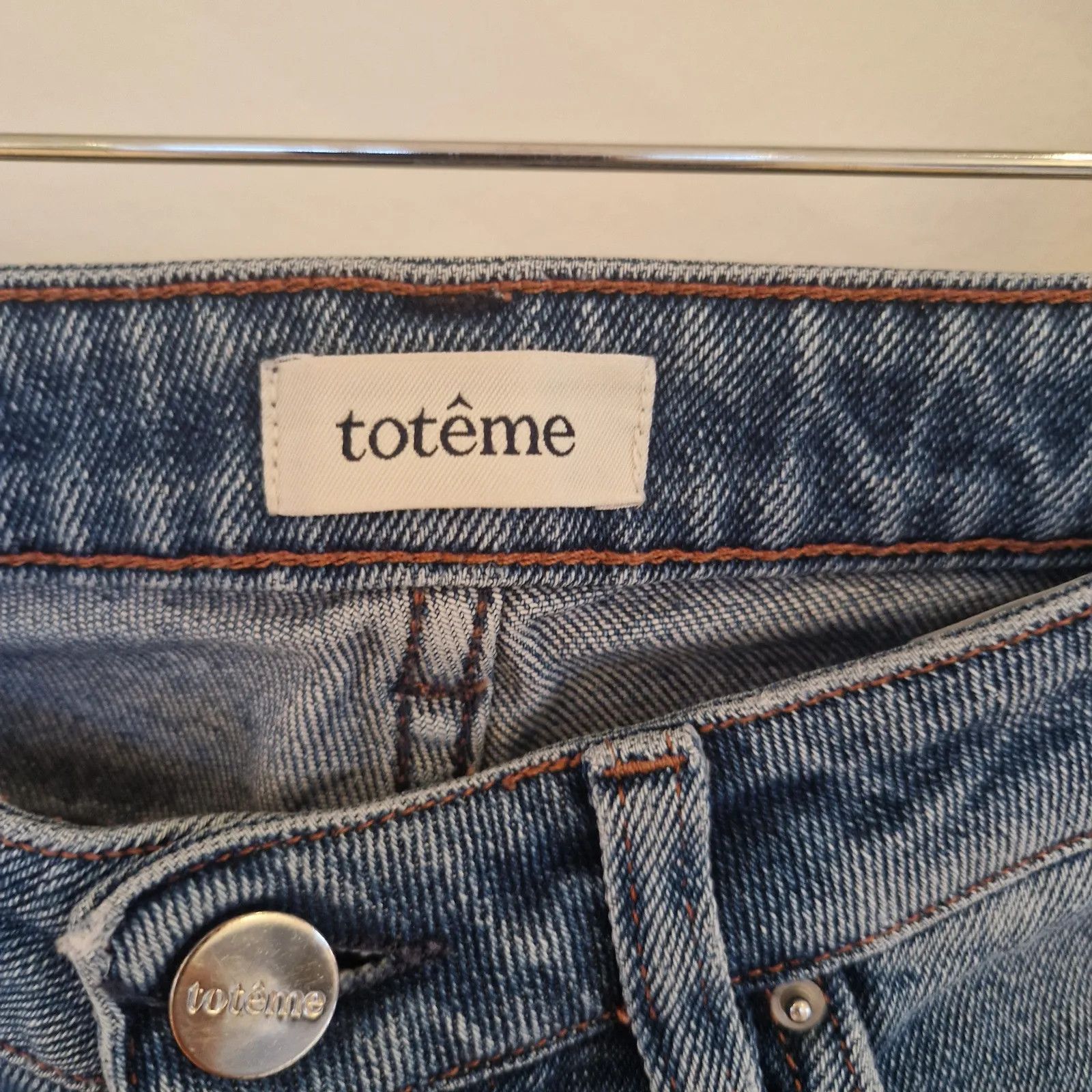 Toteme Toteme Straight Denim Jeans Size 26" / US 2 / IT 38 - 2 Thumbnail