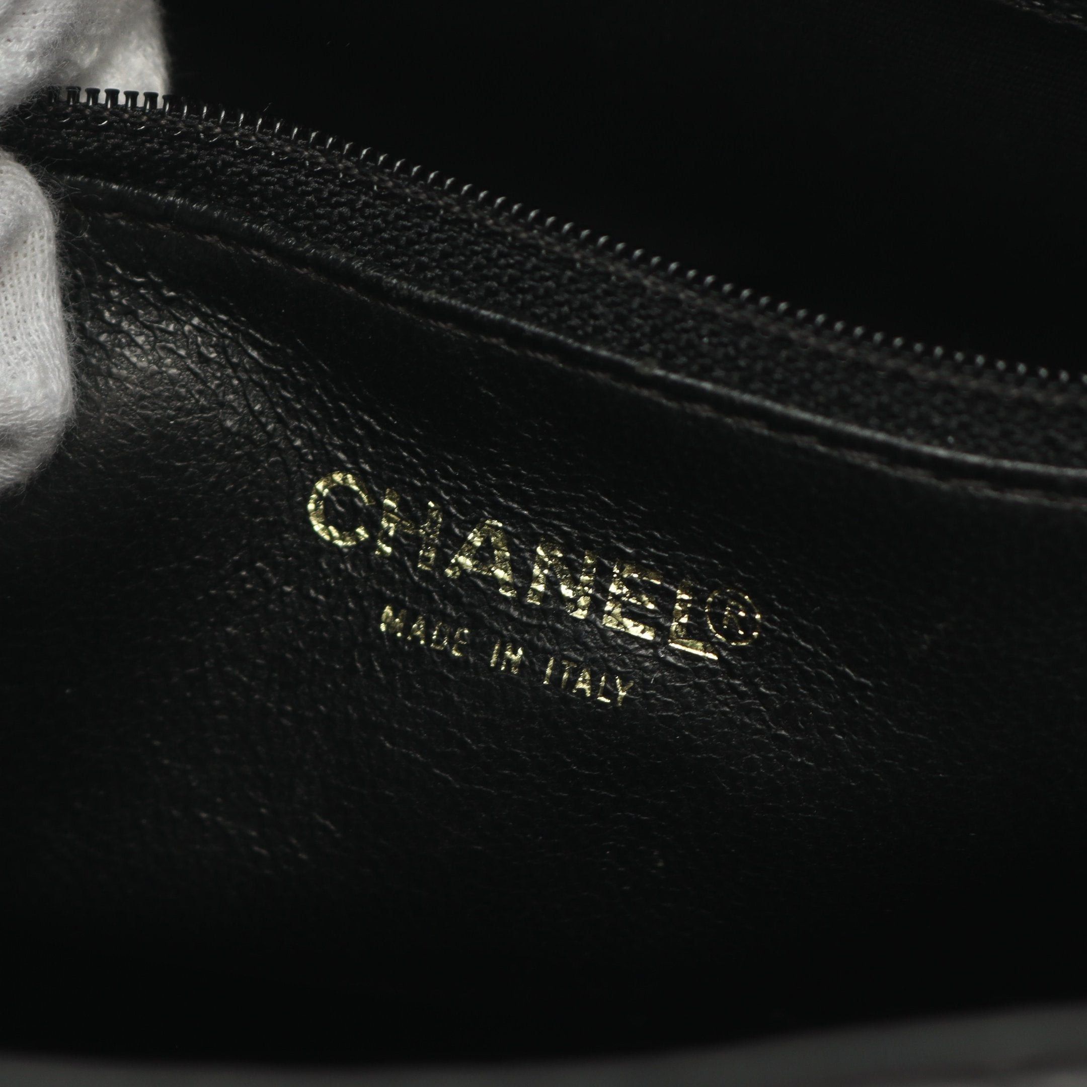 Chanel Chanel Reissue Tote Handbag Bag Caviar Skin Black Gold Hardware Size ONE SIZE - 4 Thumbnail