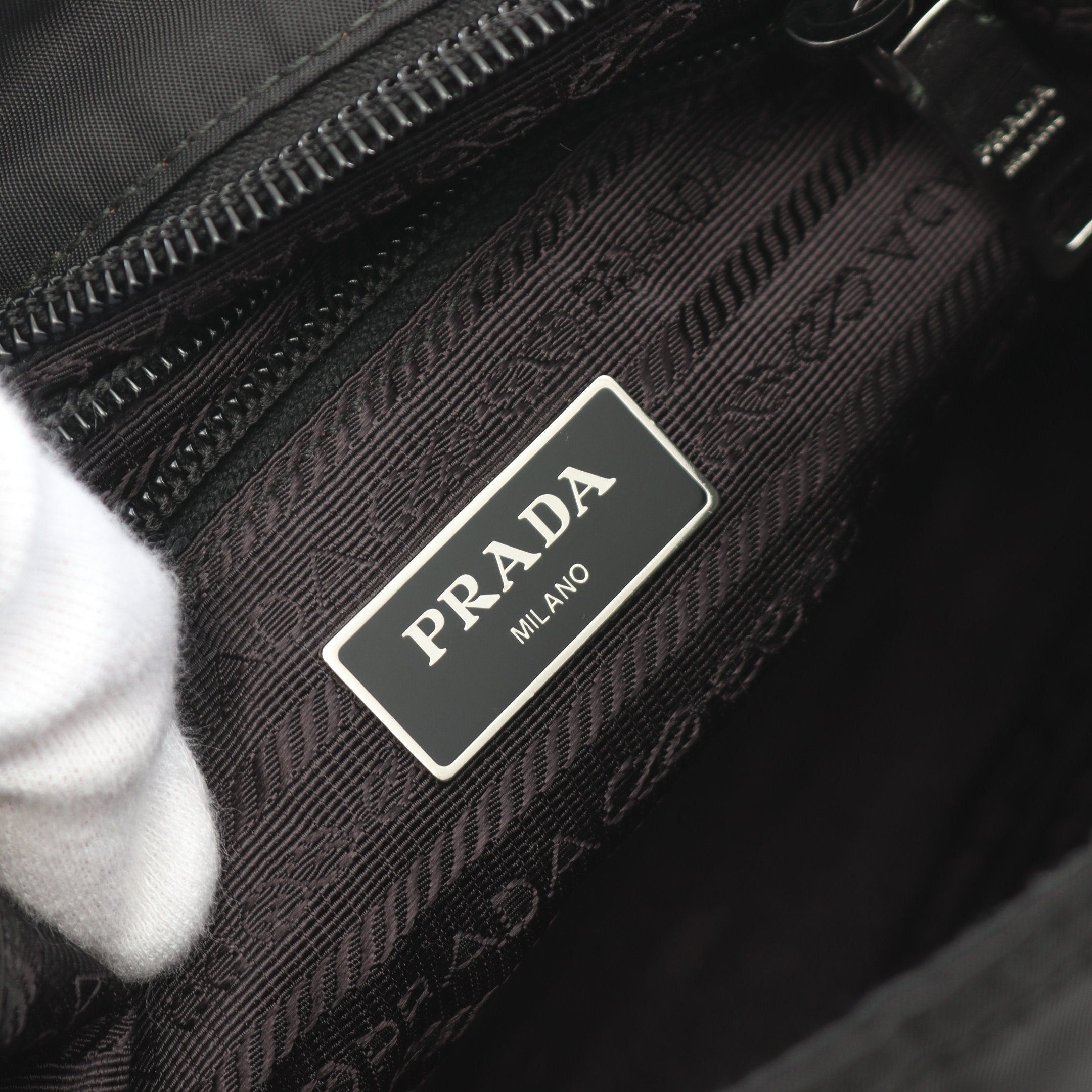Prada Prada Tessuto Shoulder Bag Nylon Black Size ONE SIZE - 4 Thumbnail