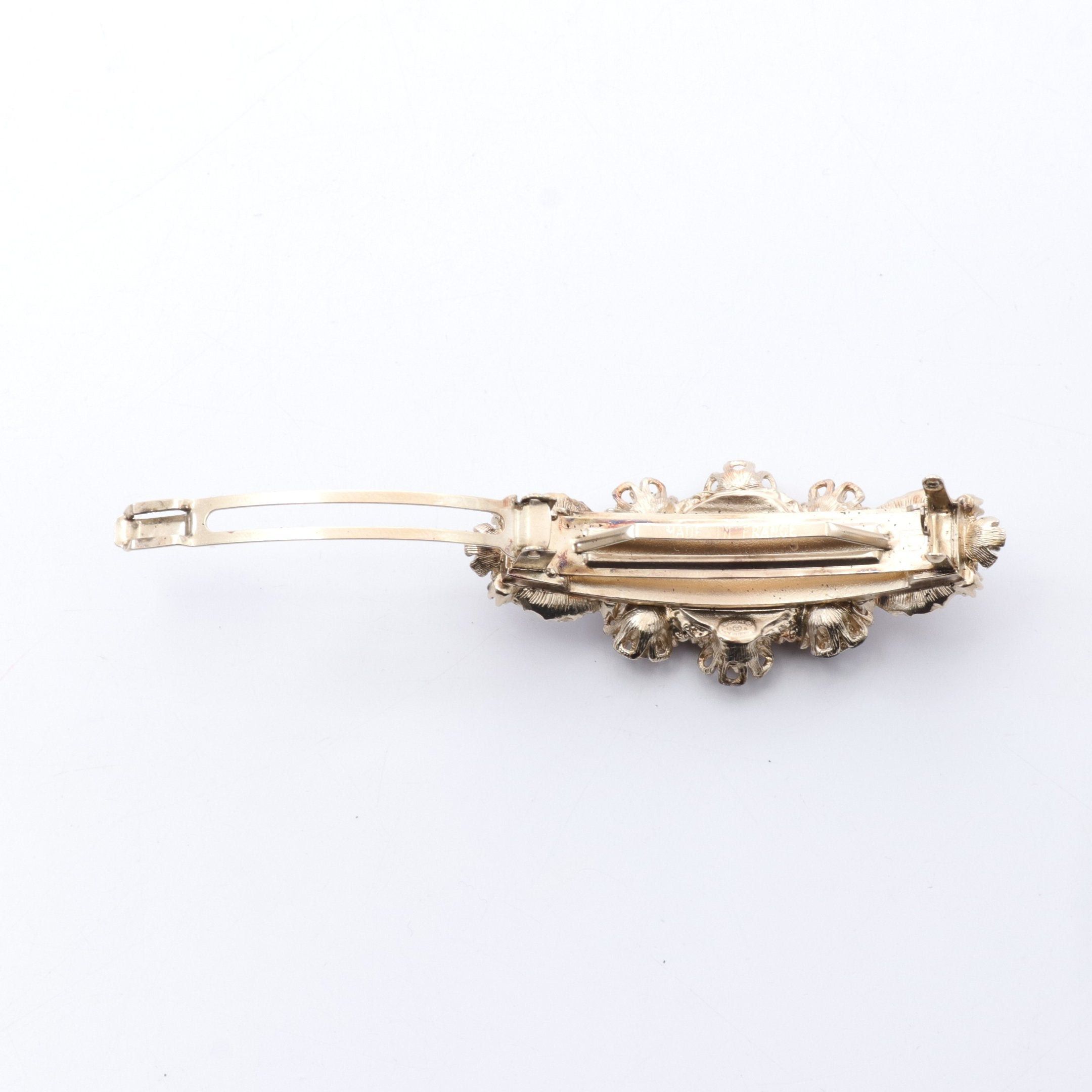 Chanel Chanel Coco Mark Barretta Gp Rhinestone Fake Pearl Gold Clear White 15A Size ONE SIZE - 2 Thumbnail