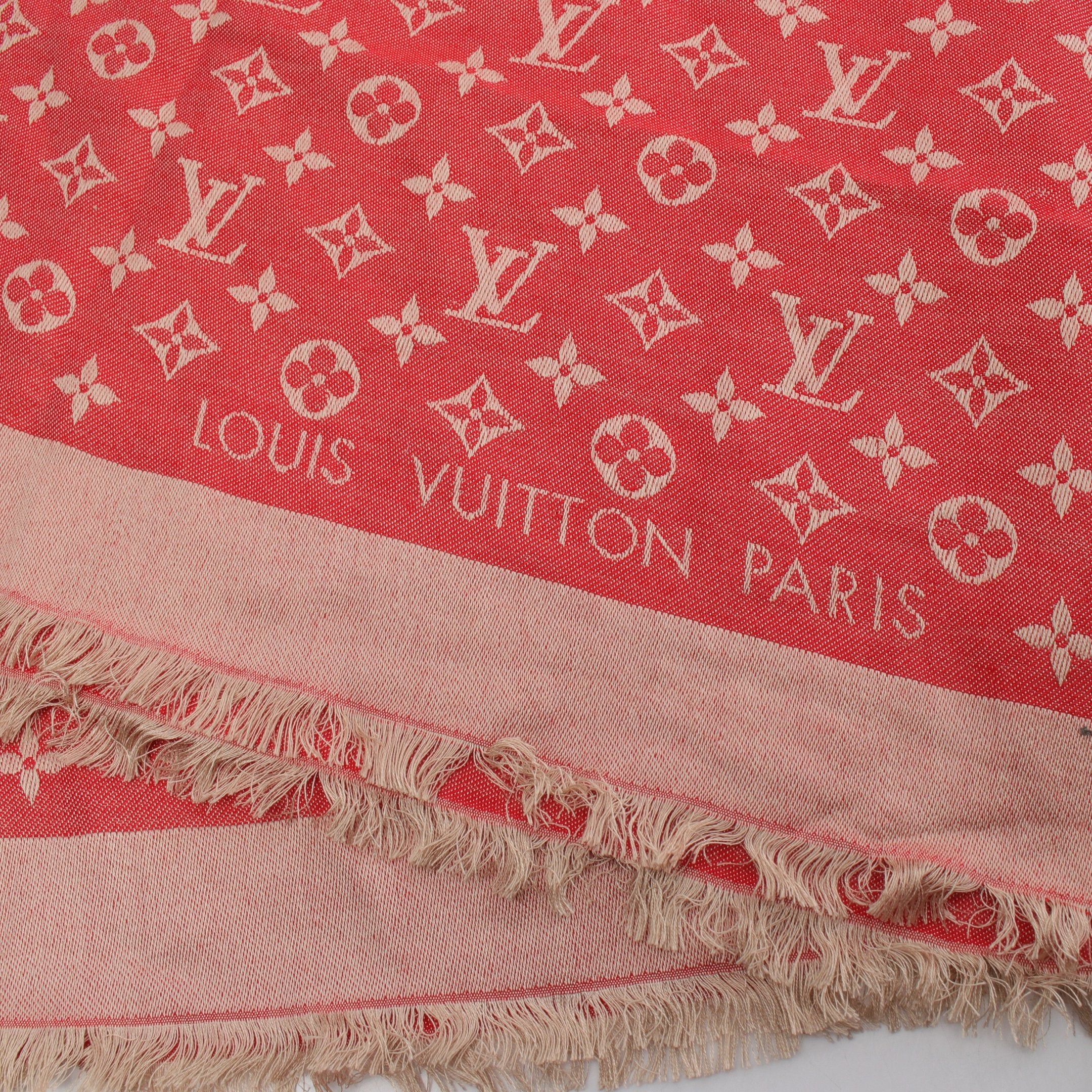 Louis Vuitton Louis Vuitton Shawl Monogram Stall Silk Wool Red Size ONE SIZE - 6 Thumbnail