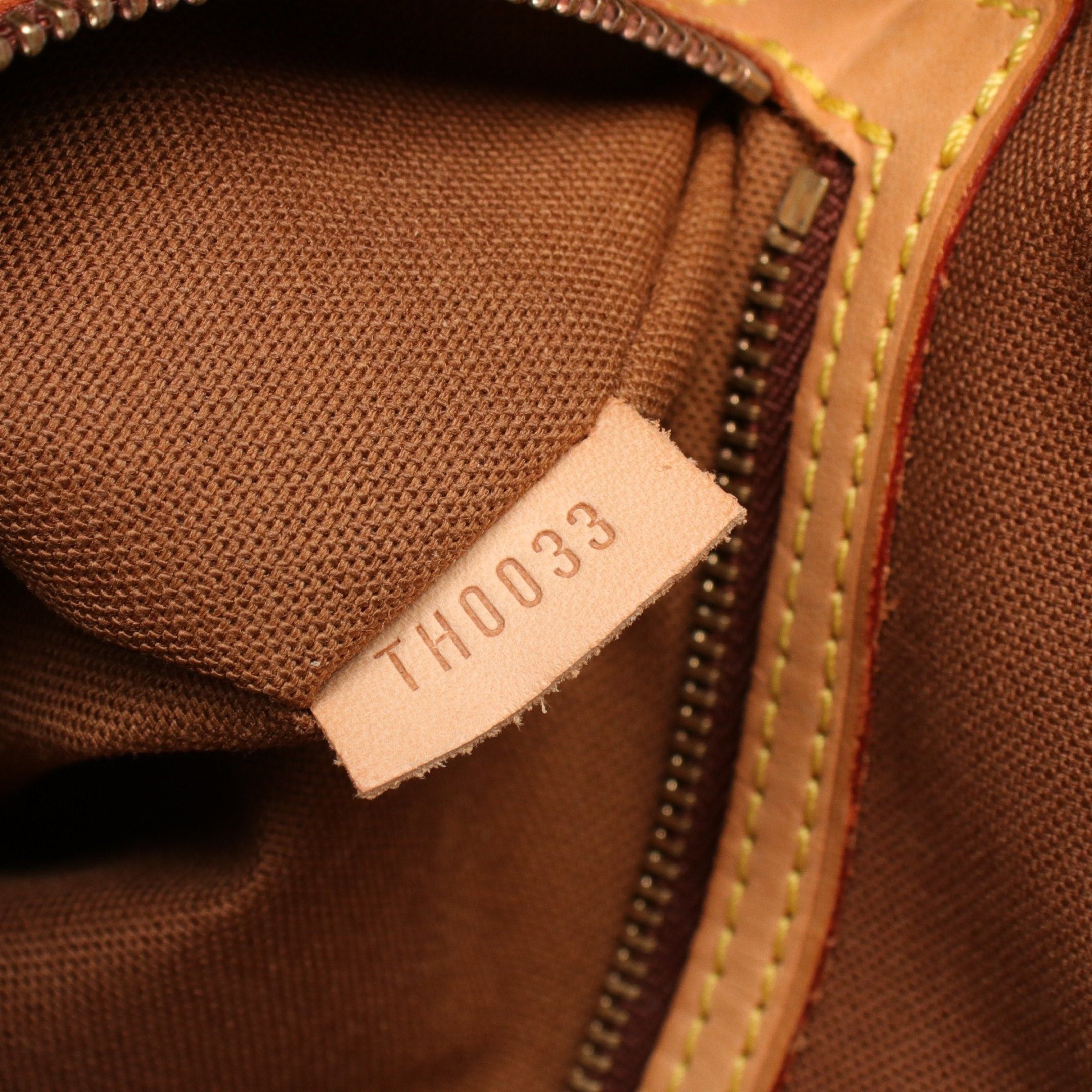 Louis Vuitton Louis Vuitton Kabamezo Monogram Shoulder Bag Tote Leather Brown Size ONE SIZE - 5 Thumbnail