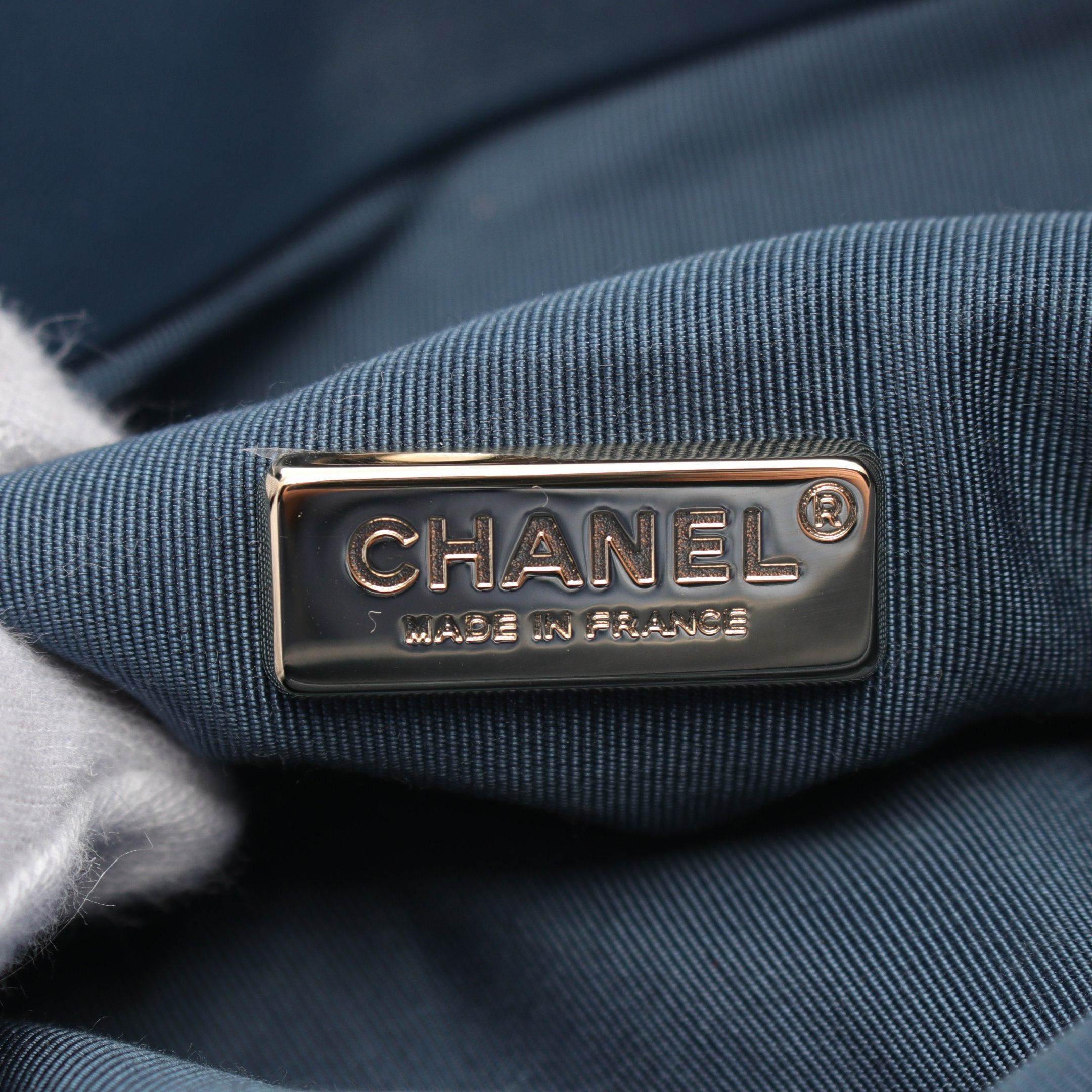 Chanel Chanel Coco Mark Chain Shoulder Bag Fur Dark Blue Gold Hardware Size ONE SIZE - 4 Thumbnail