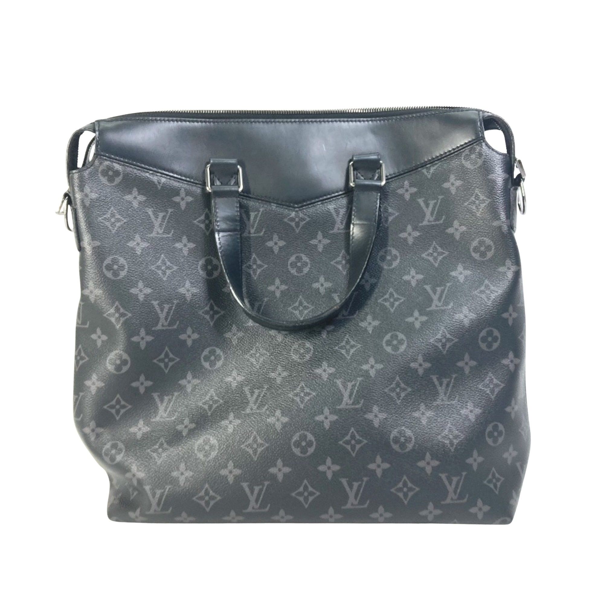 Louis Vuitton Louis Vuitton Explorer tote Size ONE SIZE - 2 Thumbnail