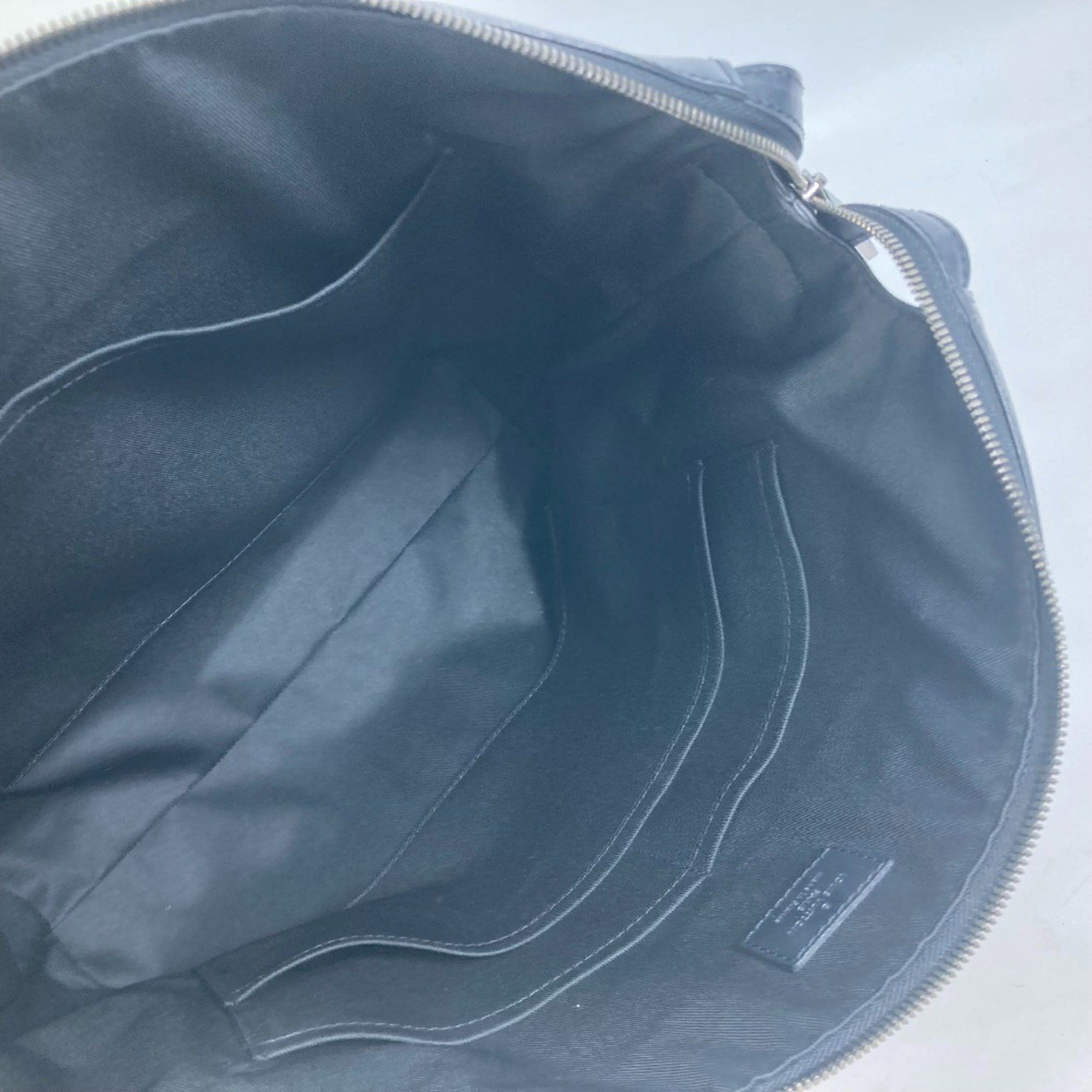 Louis Vuitton Louis Vuitton Explorer tote Size ONE SIZE - 11 Thumbnail