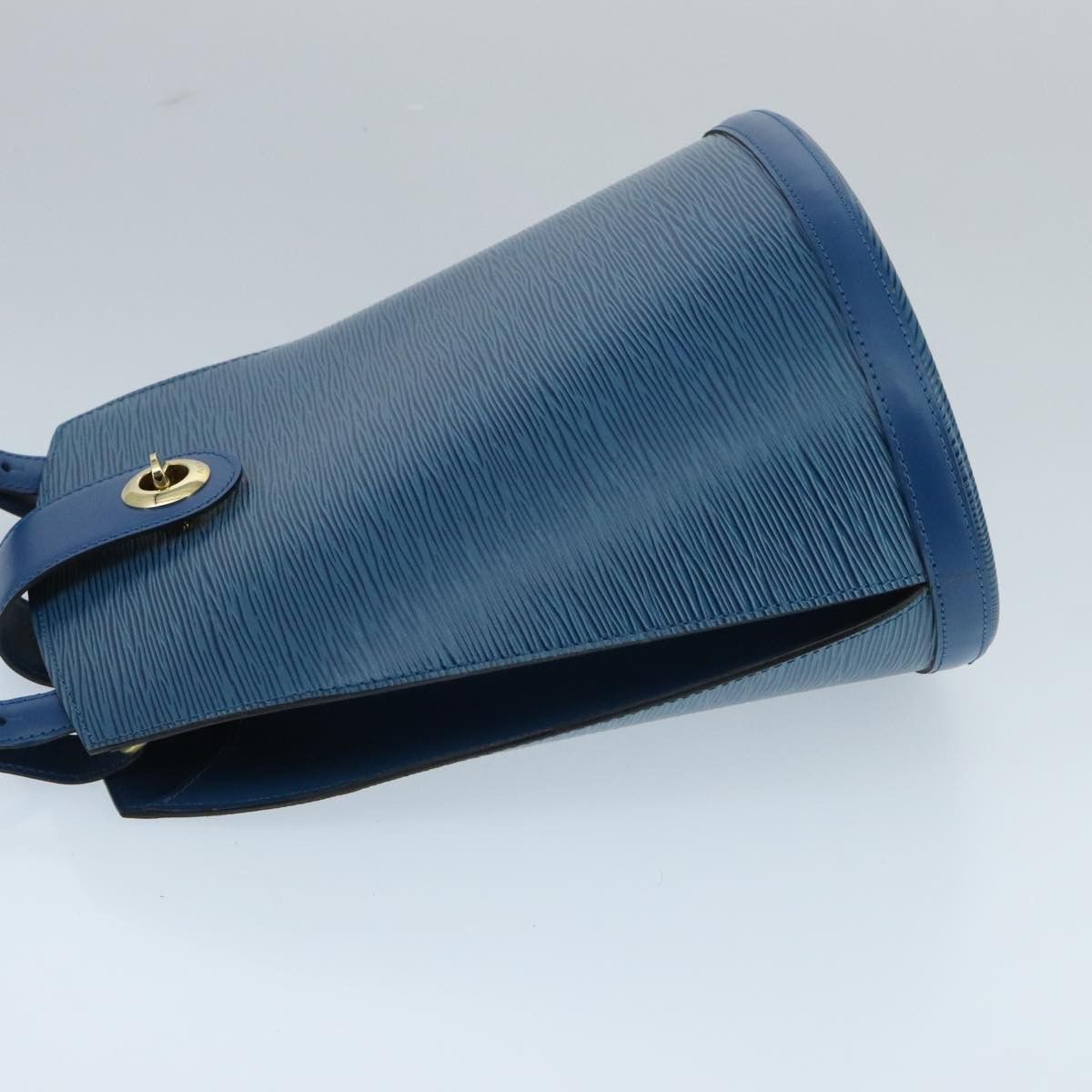 Louis Vuitton Cluny Blue Leather Shoulder Bag (Pre-Owned) Size ONE SIZE - 6 Thumbnail